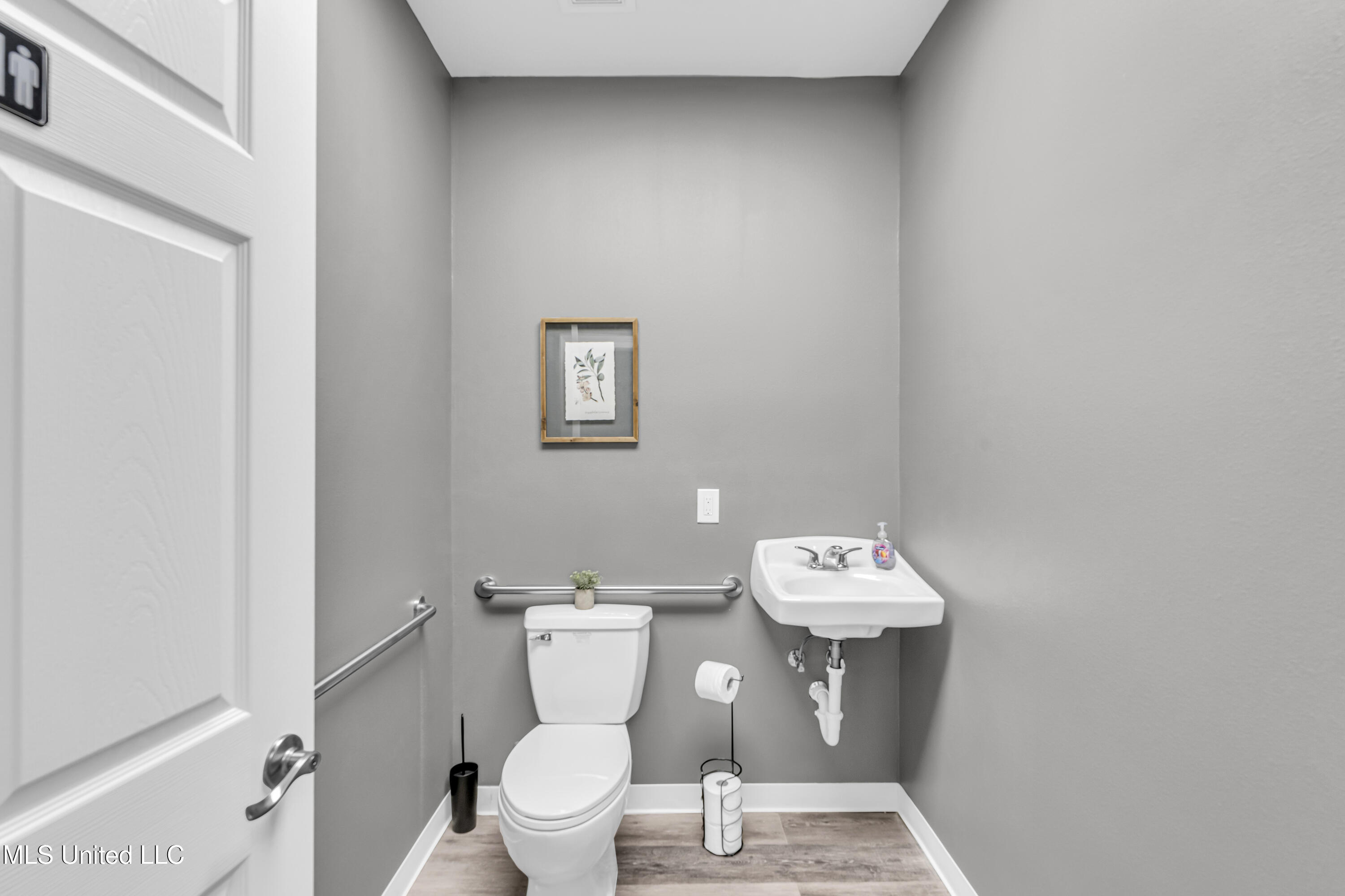 Picayune, Mississippi 39466, United States, ,1 BathroomBathrooms,Residential,Active,2744