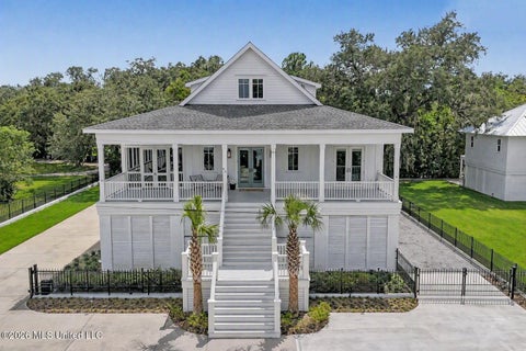 Homes For Sale - 96 Boardman Avenue<br/> Bay Saint Louis, MS 39520