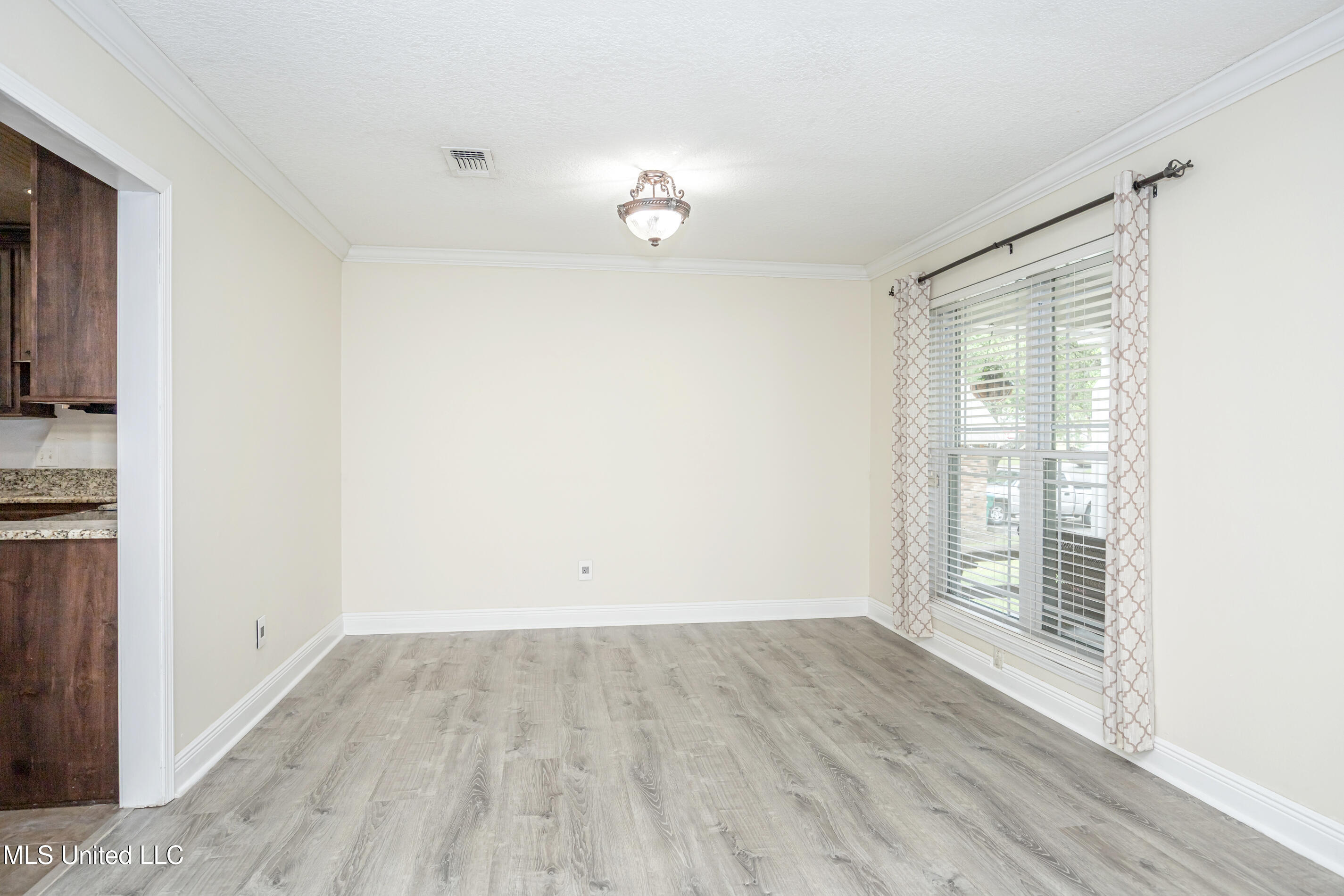 1344 Diller Road, Ocean Springs, Mississippi image 14
