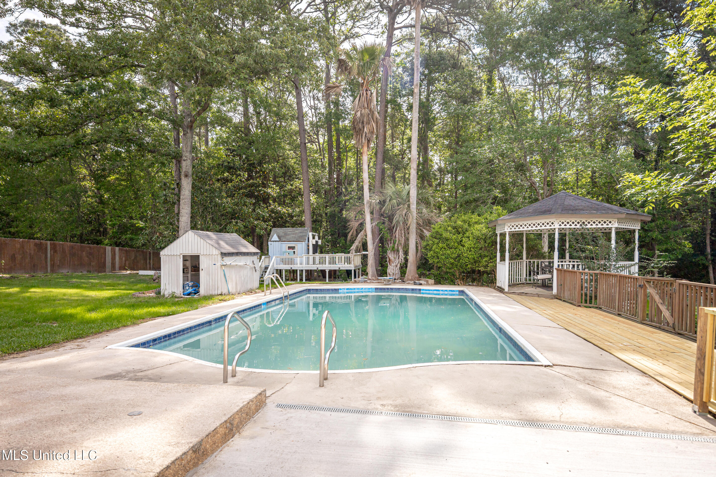 1344 Diller Road, Ocean Springs, Mississippi image 47