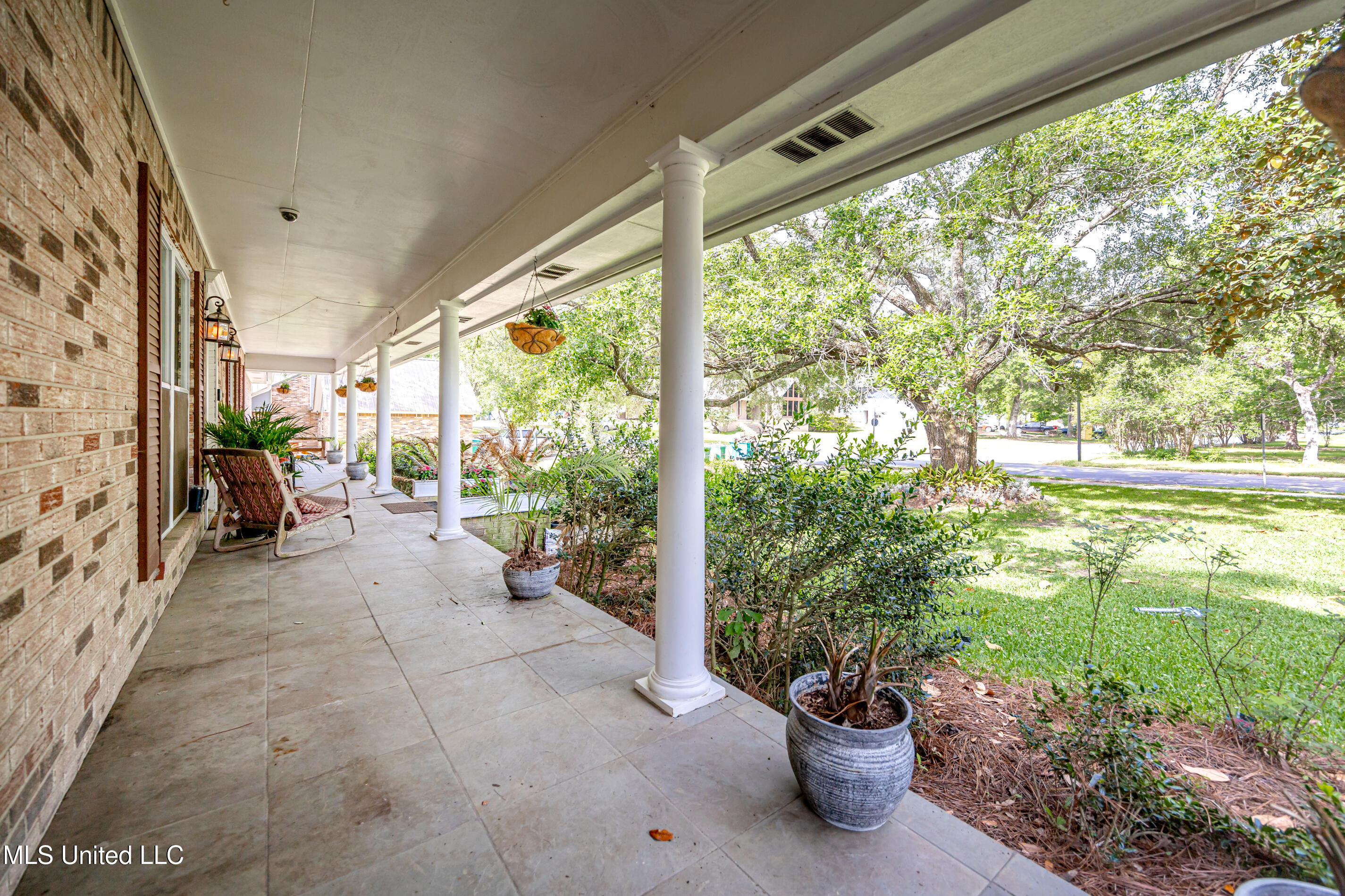 1344 Diller Road, Ocean Springs, Mississippi image 8