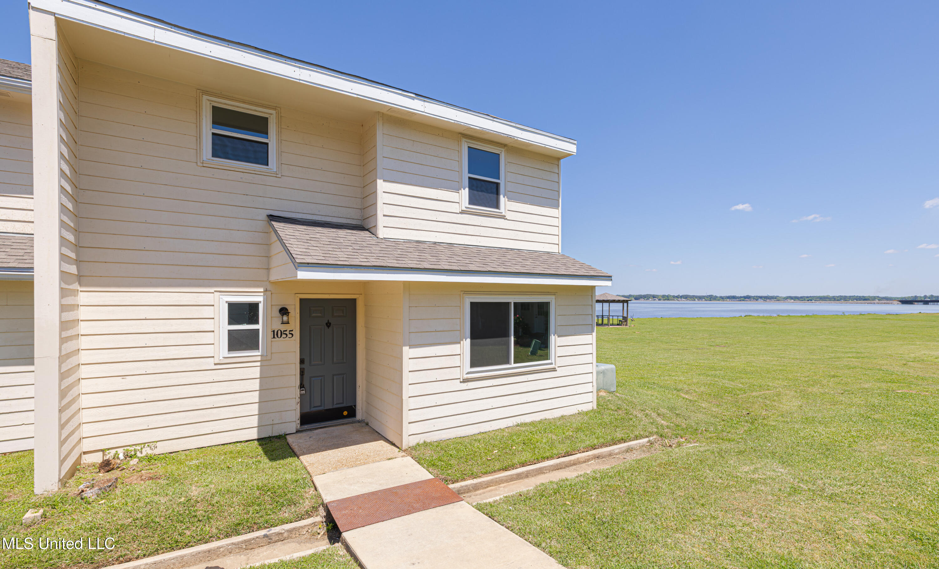 1055 Windrose Drive, Brandon, Mississippi image 2