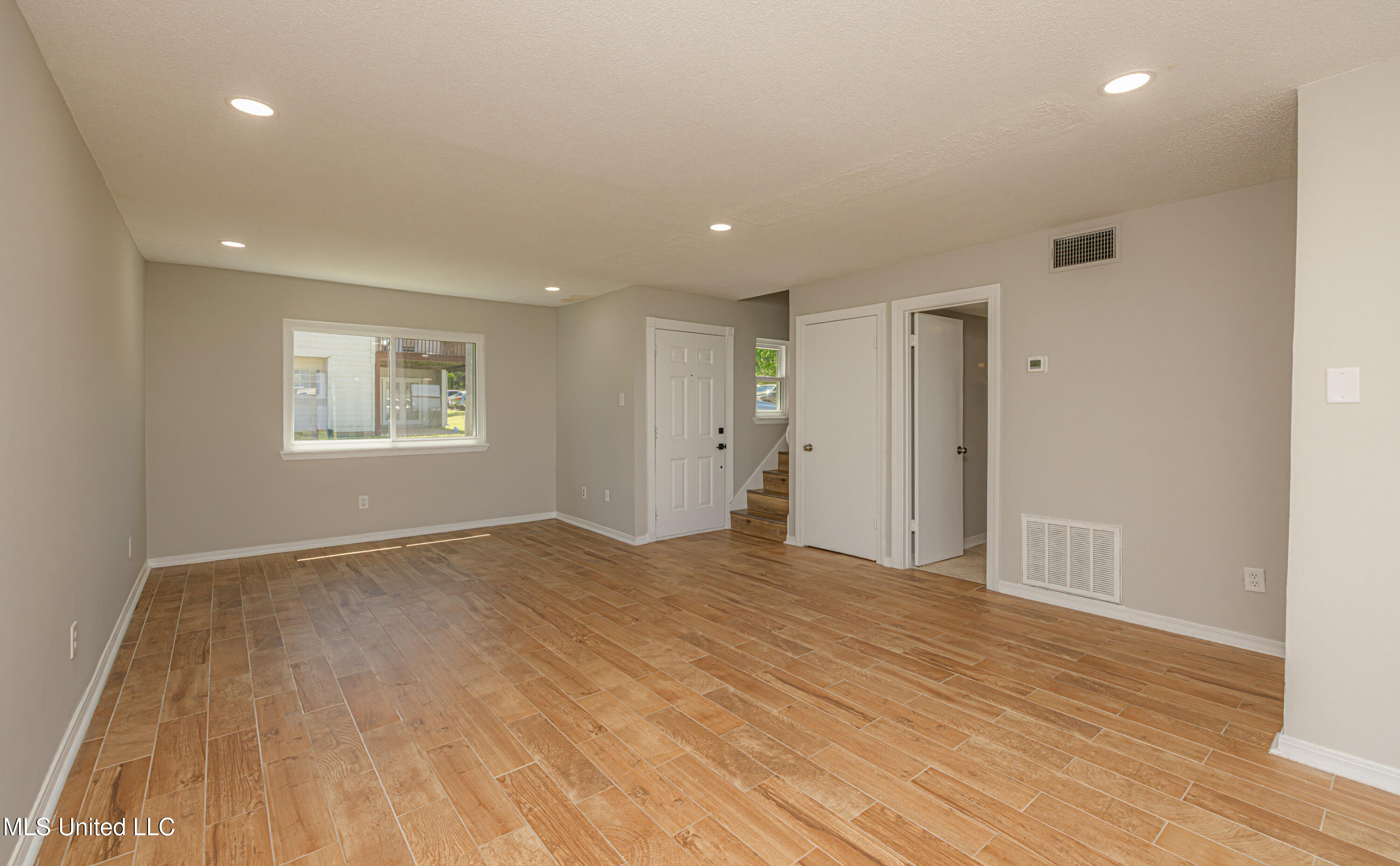 1055 Windrose Drive, Brandon, Mississippi image 33