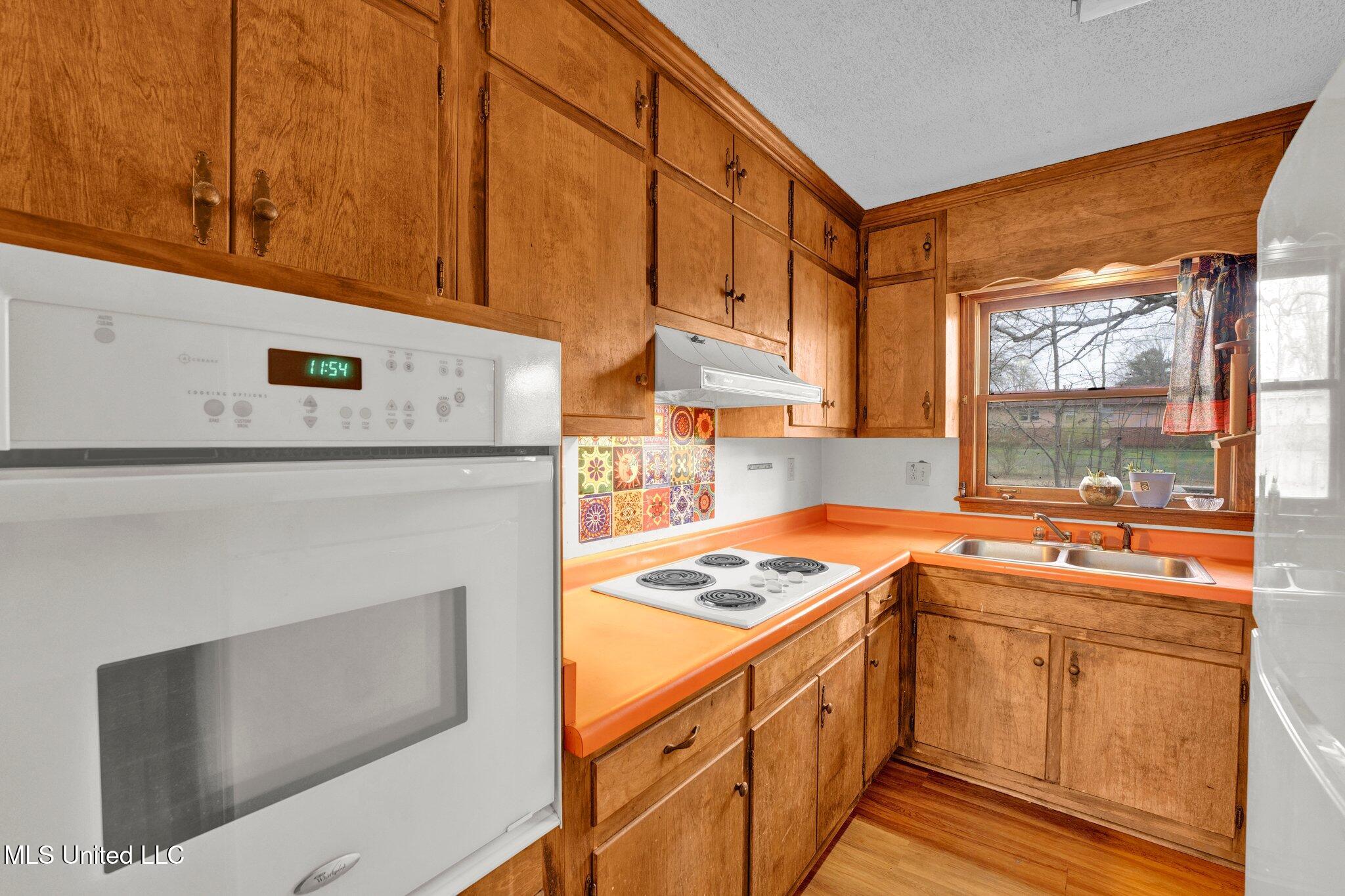 690 Cox Avenue, Holly Springs, Mississippi image 17