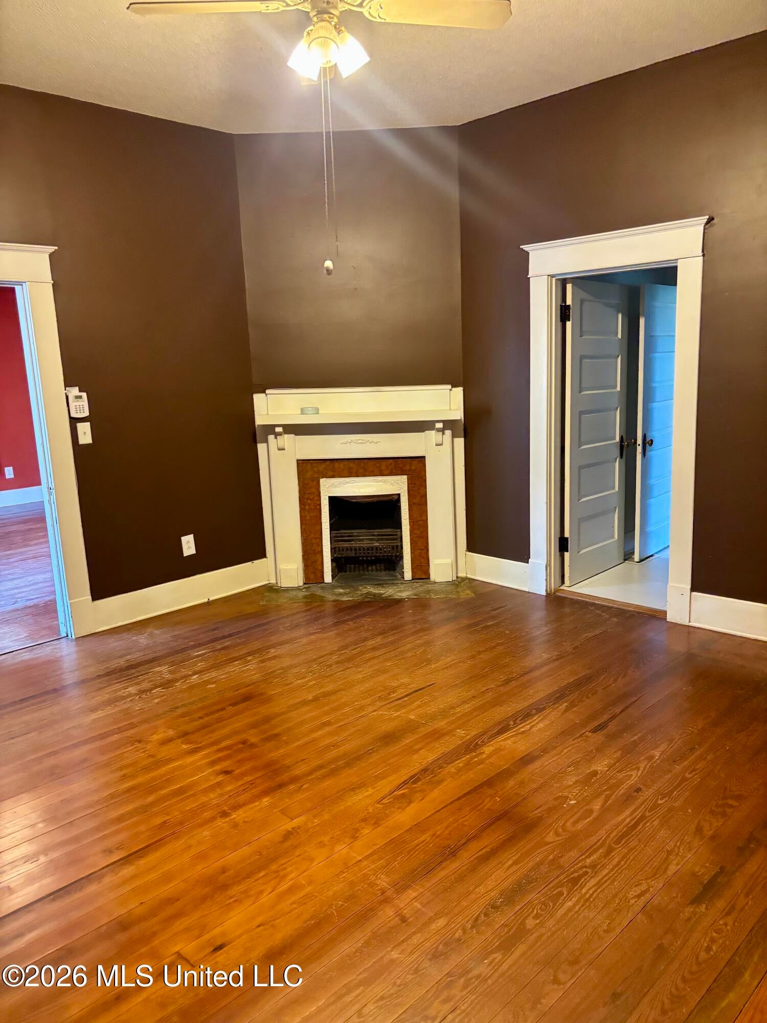 202 W Jefferson Avenue