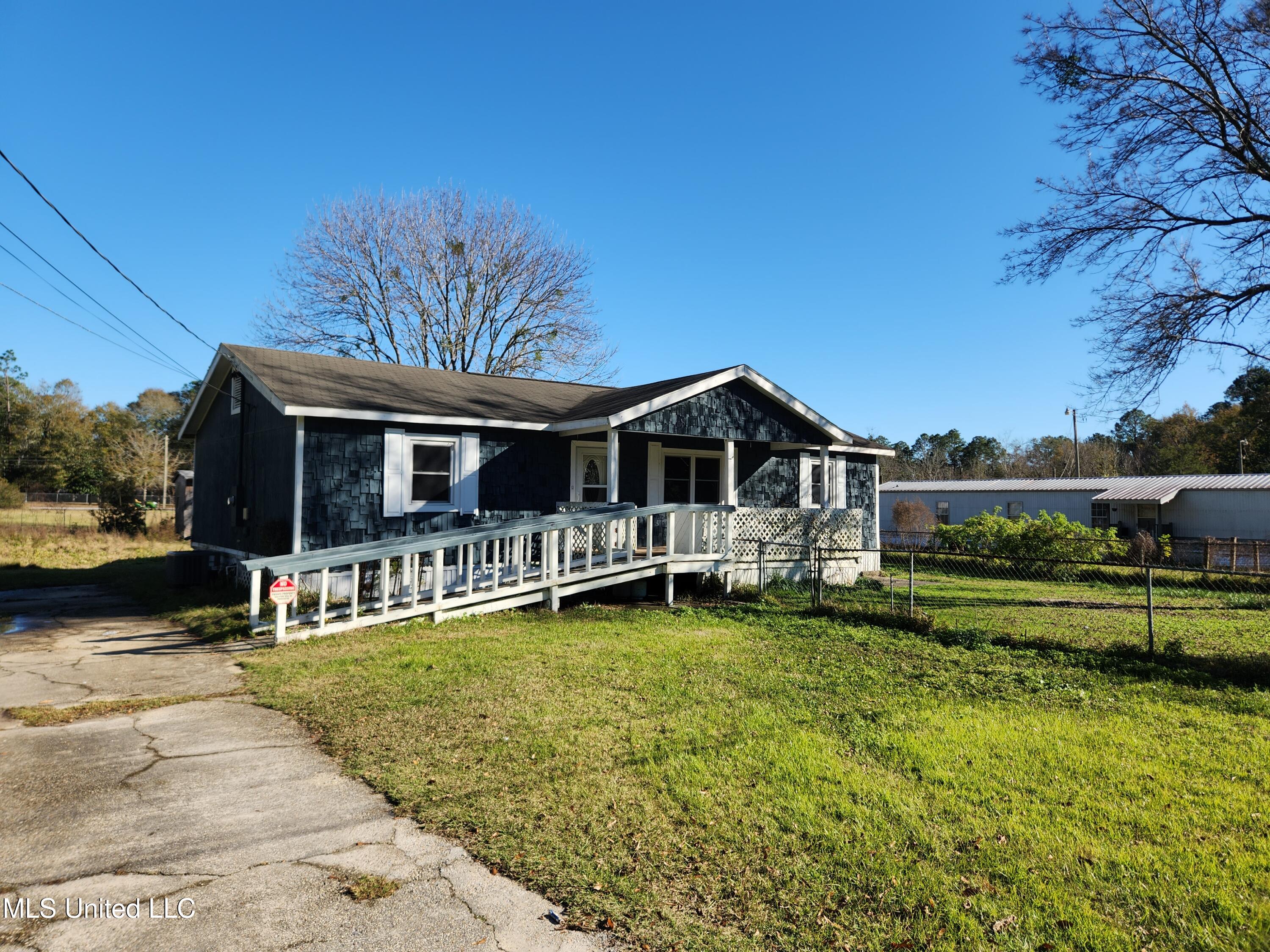 9108 Moser Avenue, Vancleave, Mississippi image 3