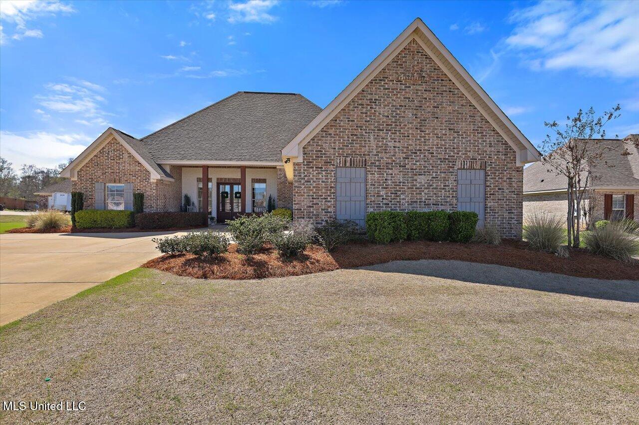 247 Richmond Pointe Way, Richland, Mississippi image 2