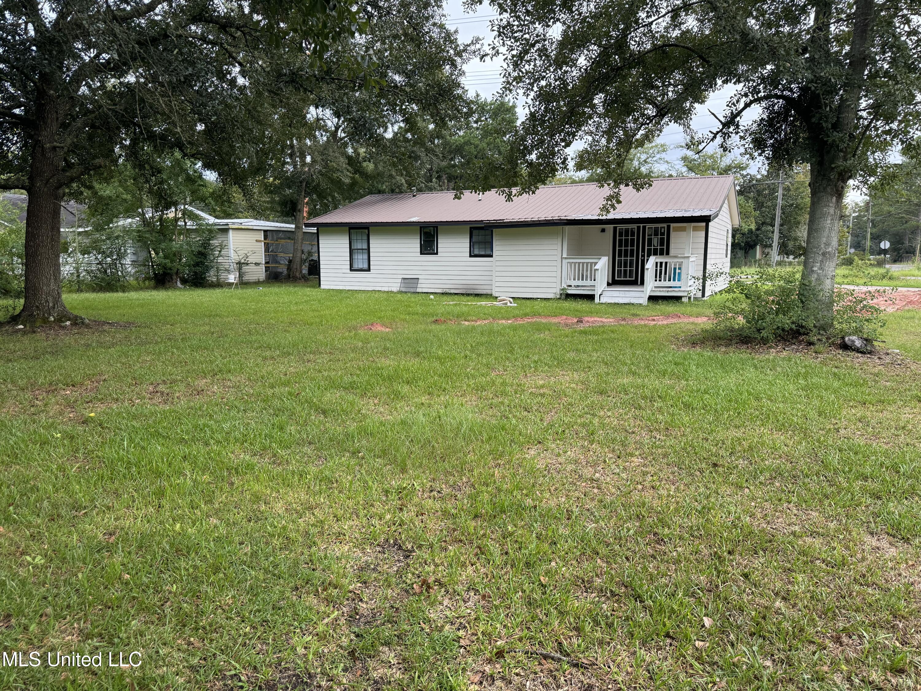 4324 Earl Boulevard, Moss Point, Mississippi image 11