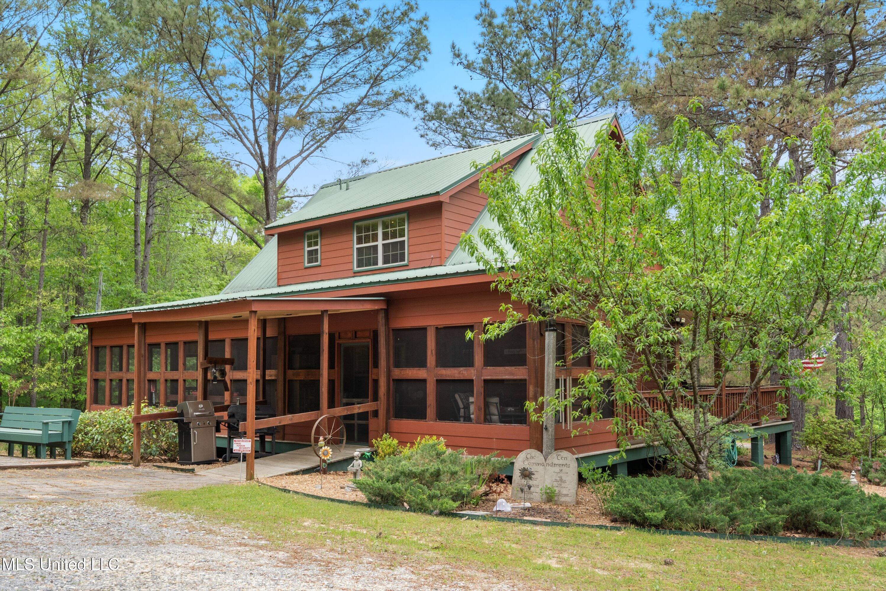 498 Chickasaw Ridge, Pope, Mississippi image 16