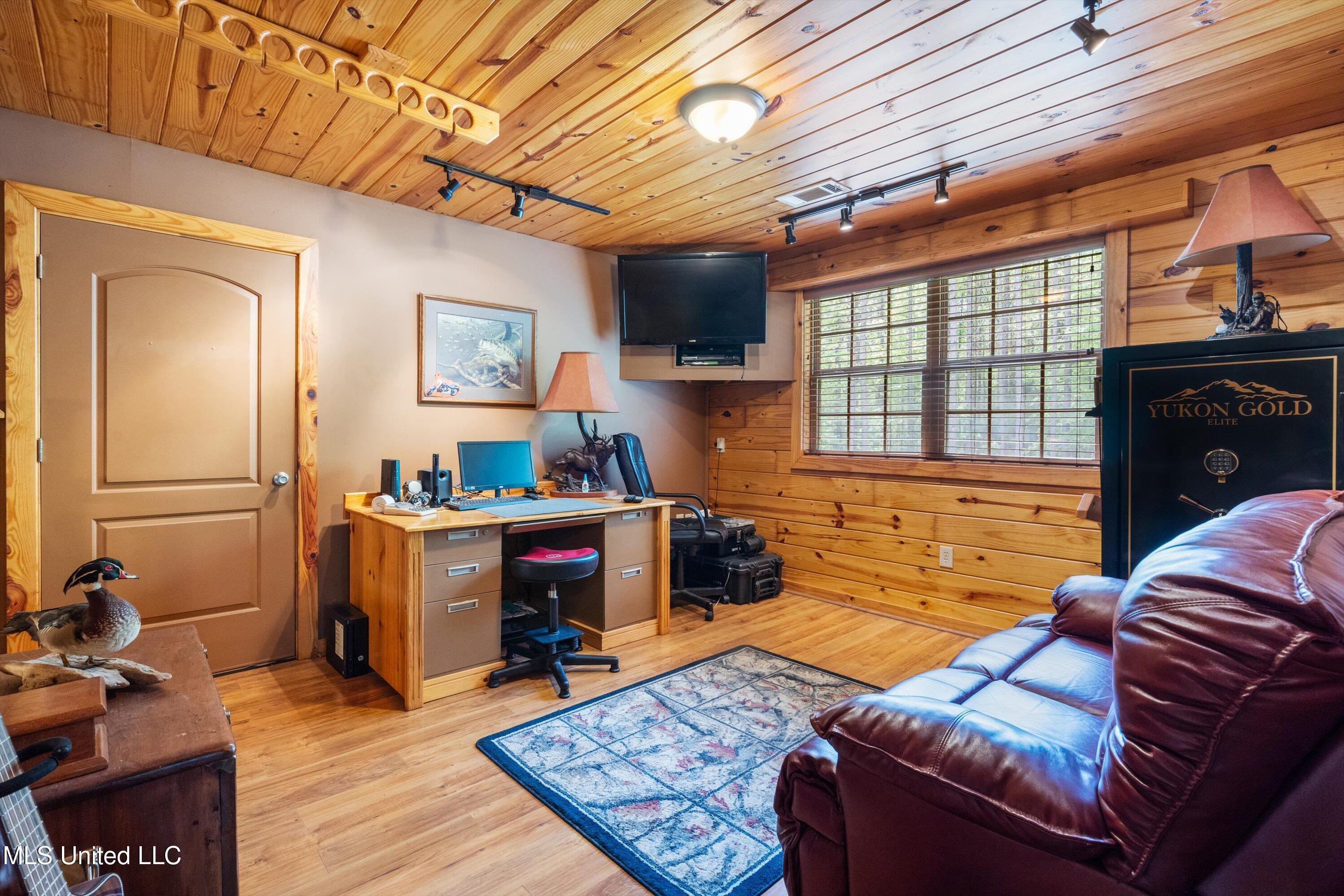 498 Chickasaw Ridge, Pope, Mississippi image 36