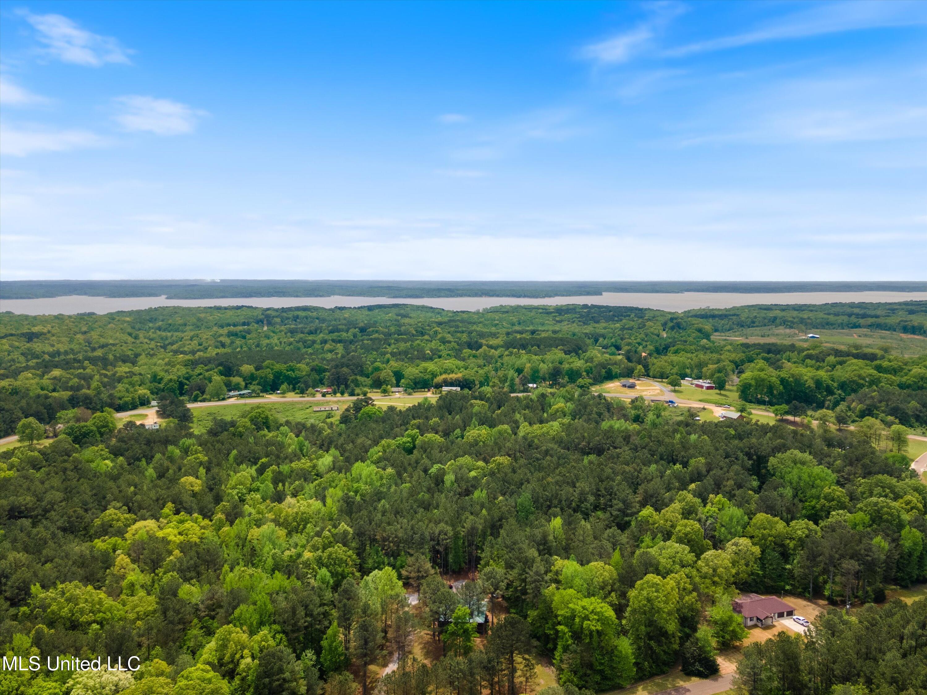 498 Chickasaw Ridge, Pope, Mississippi image 42