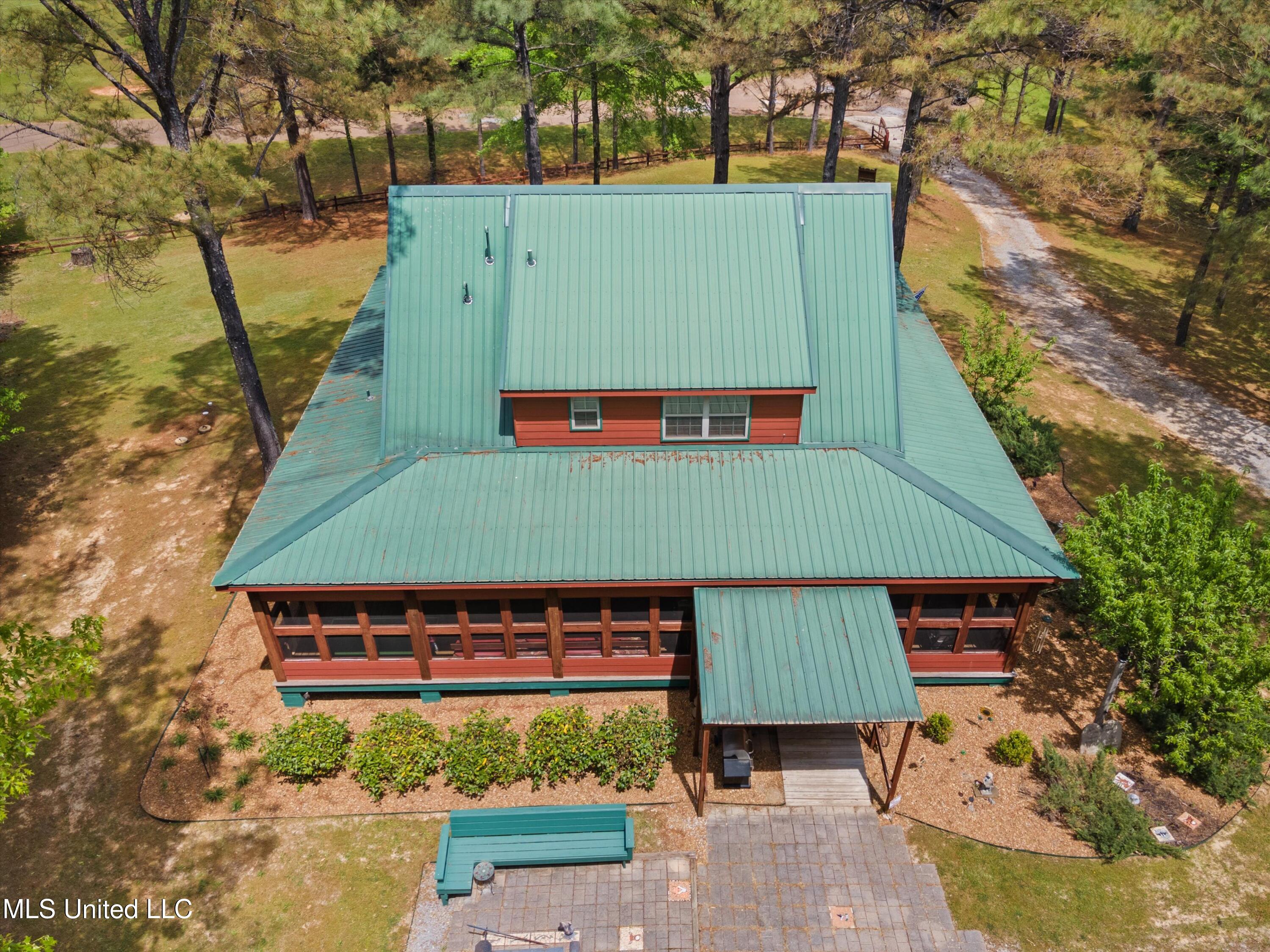 498 Chickasaw Ridge, Pope, Mississippi image 41