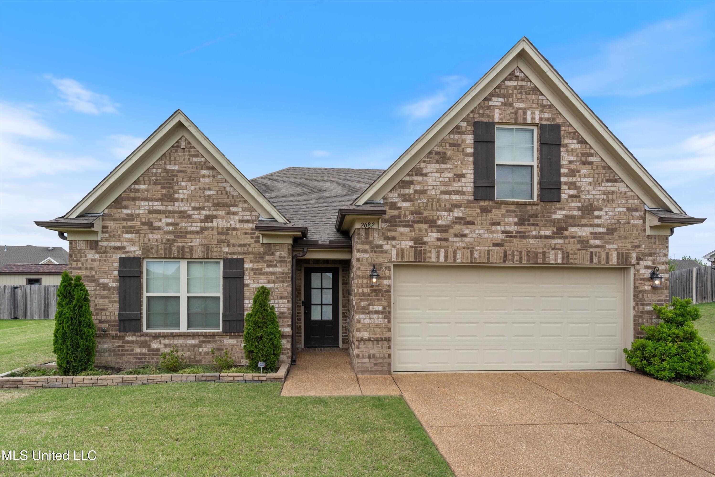 2682 Molly Lane, Southaven, Mississippi image 1