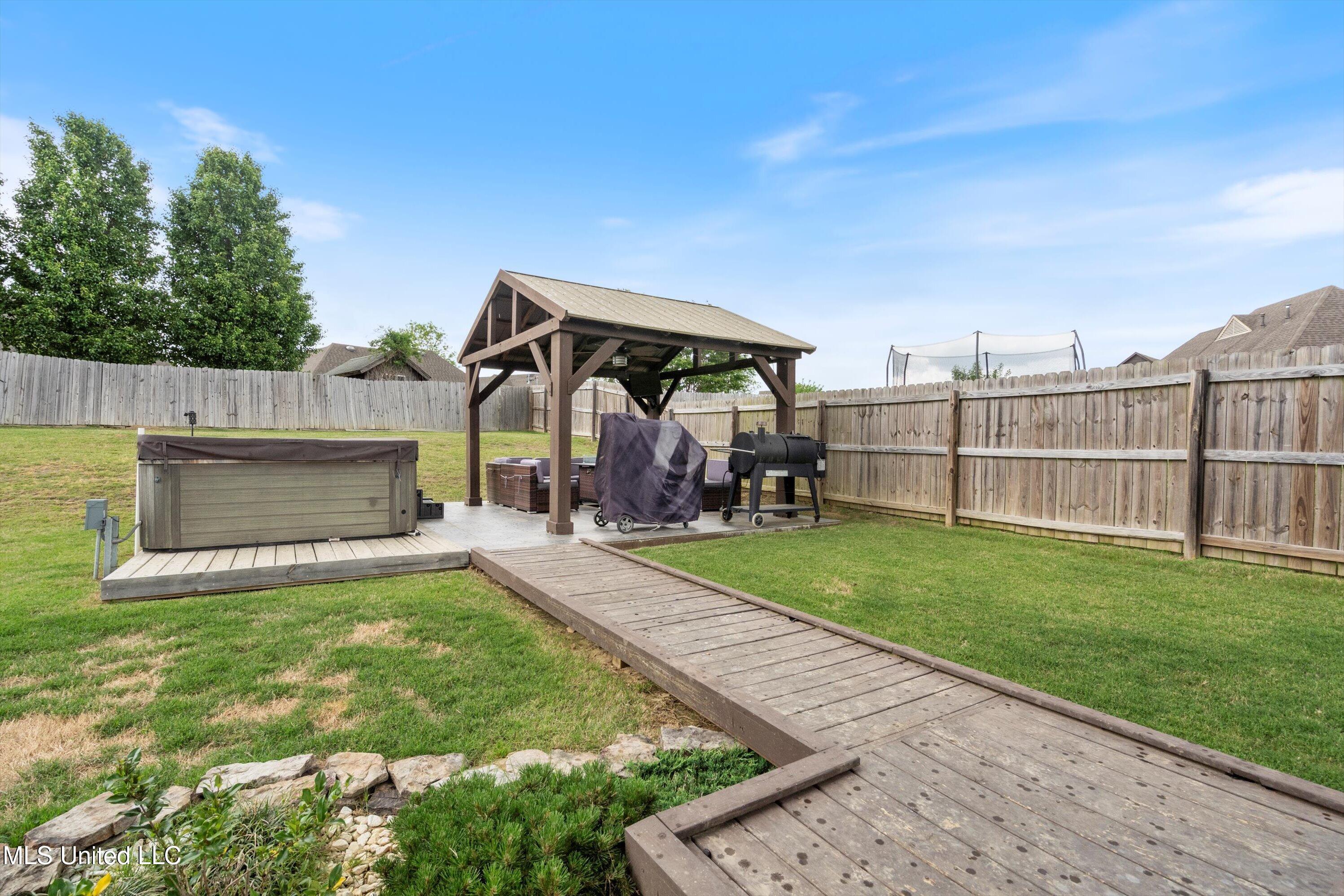 2682 Molly Lane, Southaven, Mississippi image 26