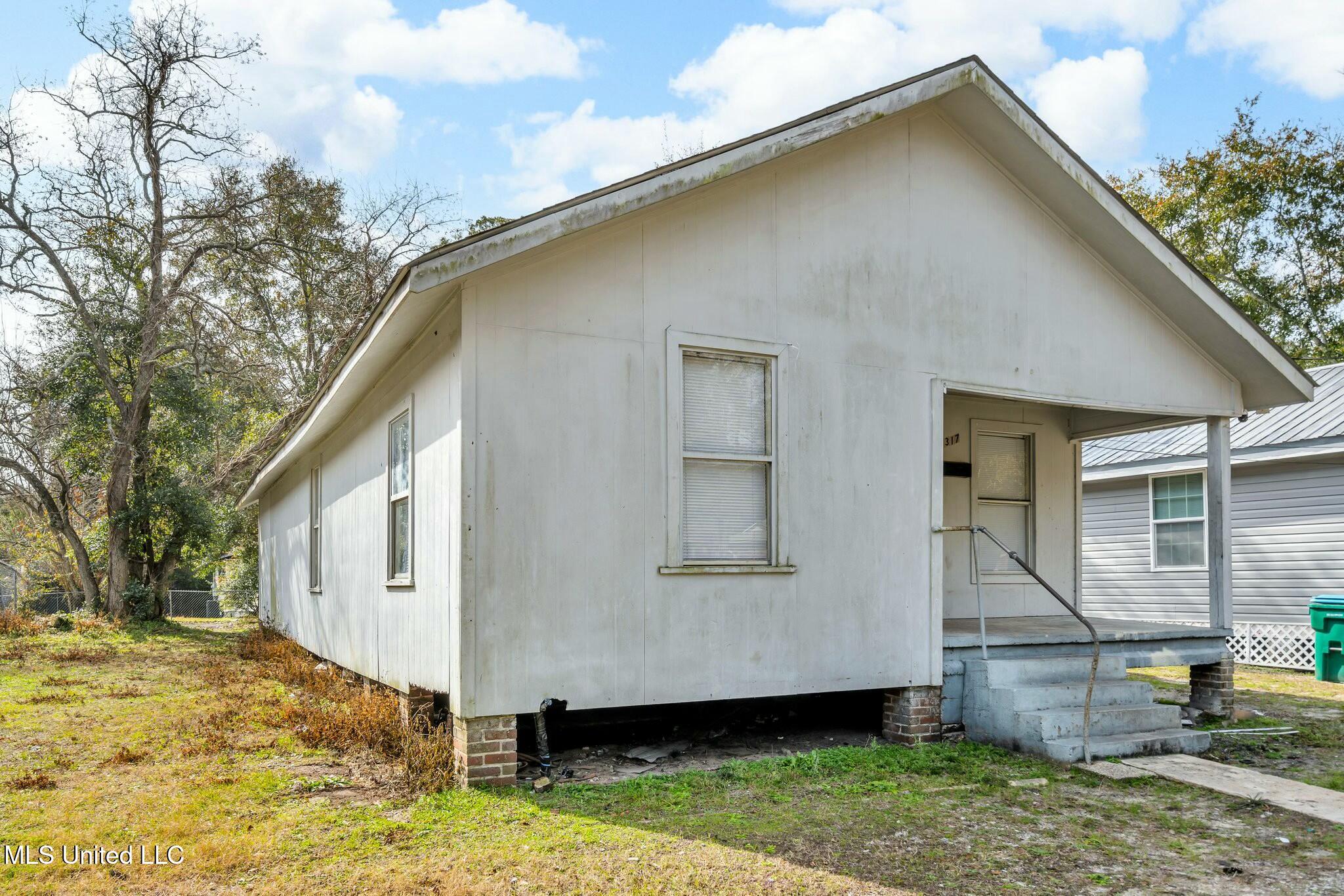 1317 20th Street, Gulfport, Mississippi image 1