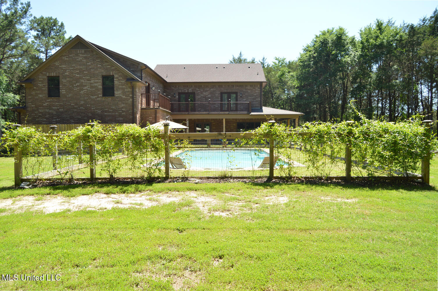 1088 S Red Banks Road, Byhalia, Mississippi image 3