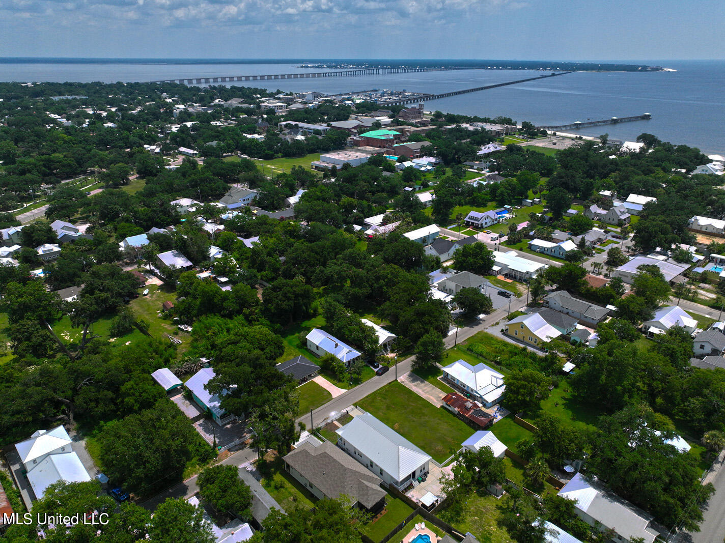 220 Sycamore Street, Bay Saint Louis, Mississippi image 29