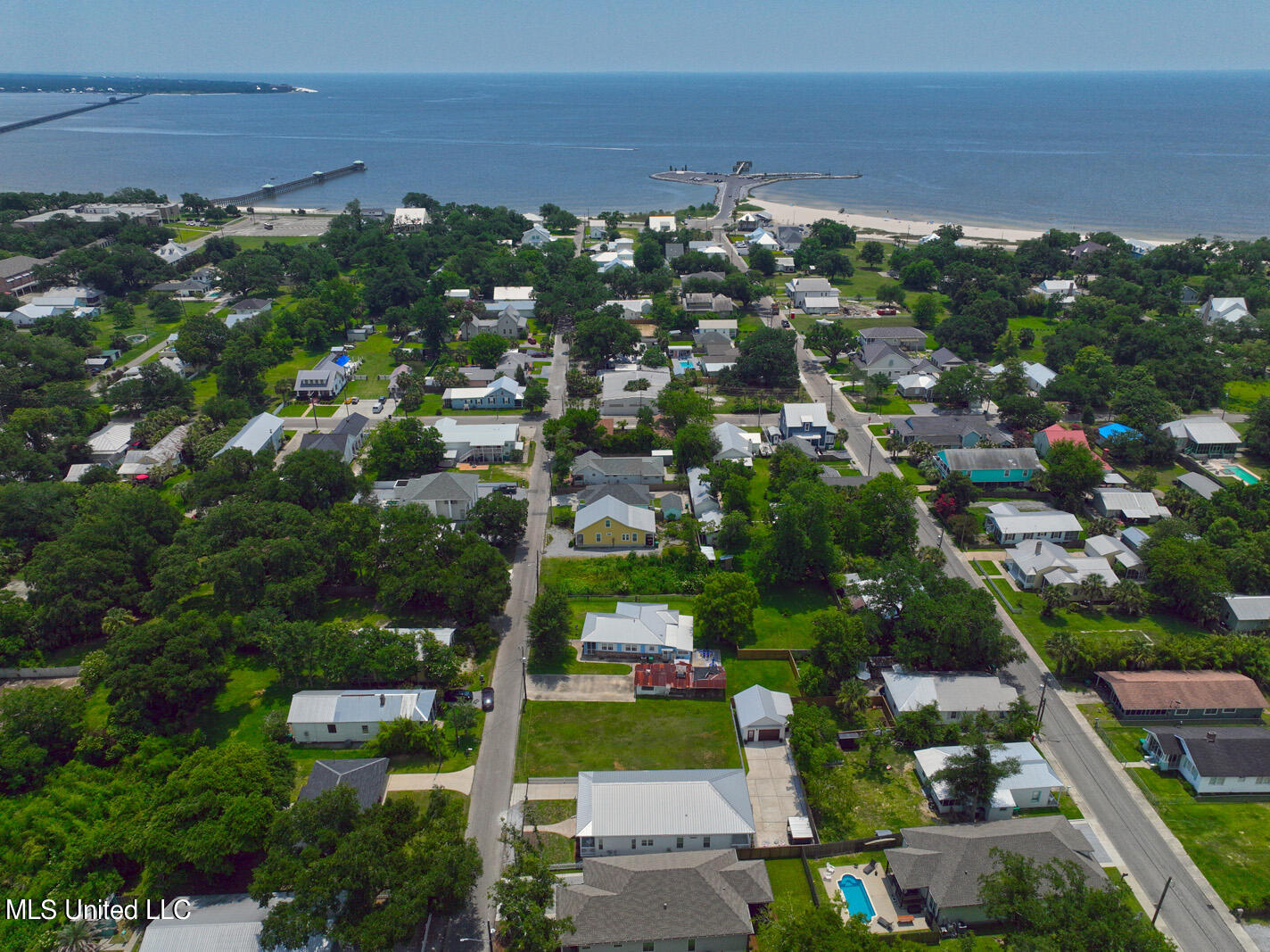 220 Sycamore Street, Bay Saint Louis, Mississippi image 30