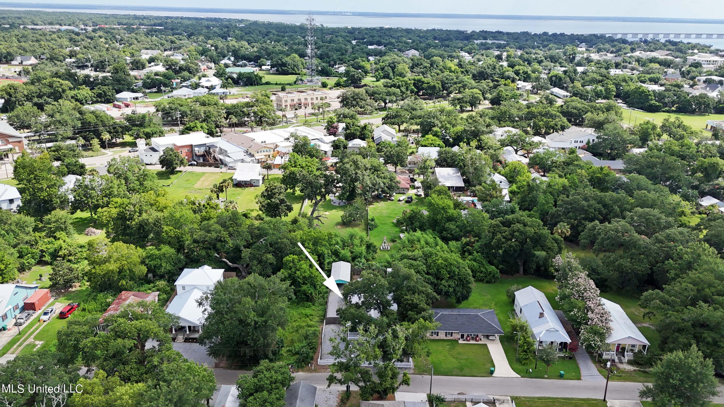 223 Sycamore Street, Bay Saint Louis, Mississippi image 31