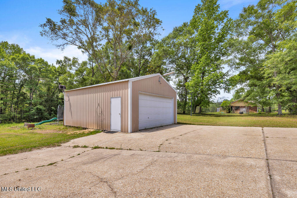 20546 Pullen Road, Saucier, Mississippi image 8