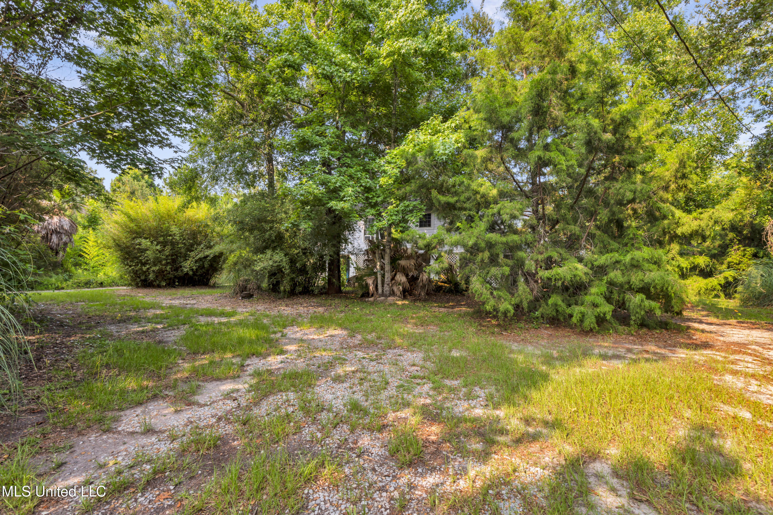 178 Fort Henry Avenue, Pass Christian, Mississippi image 3