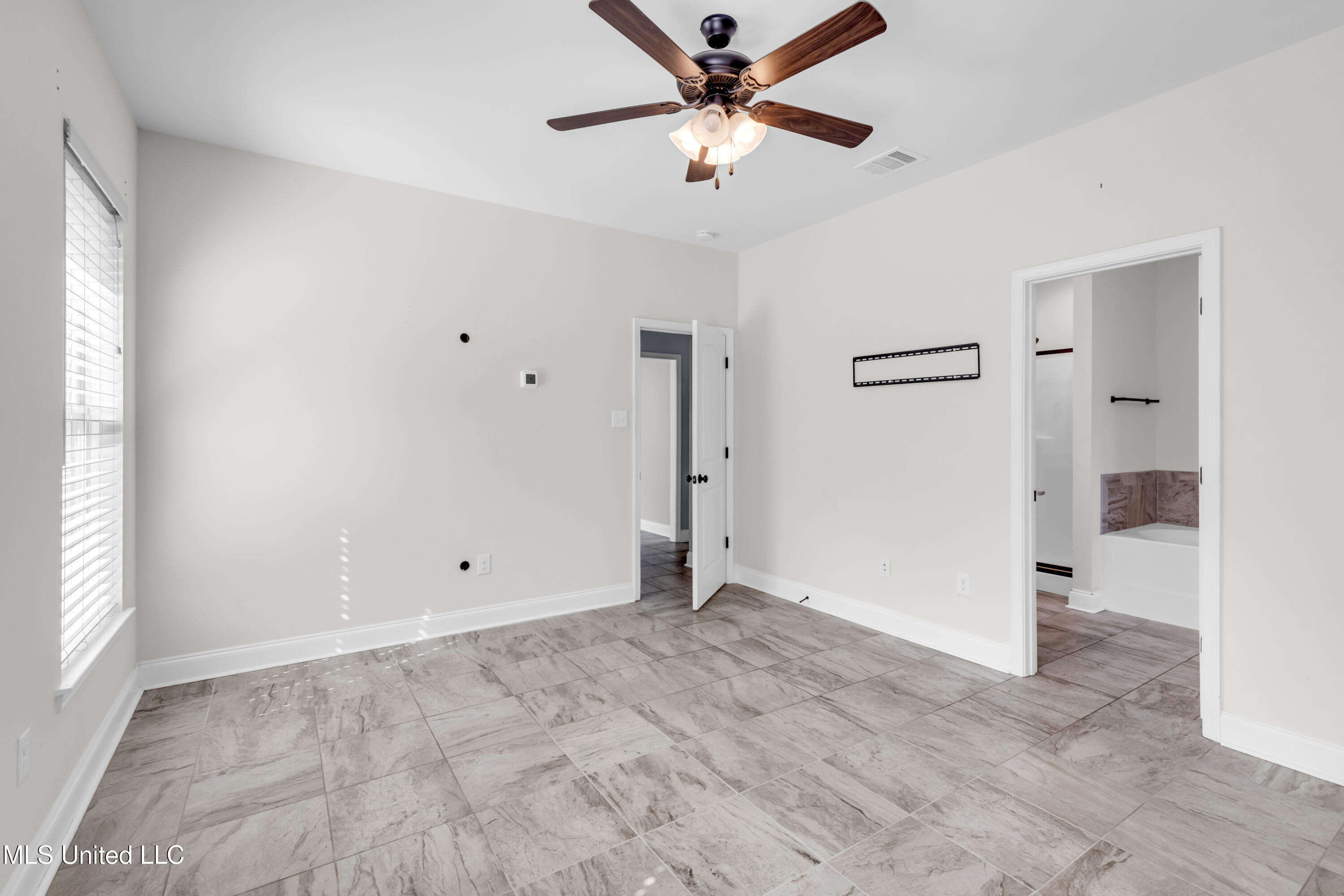 832 Reunion Place Circle, Biloxi, Mississippi image 13