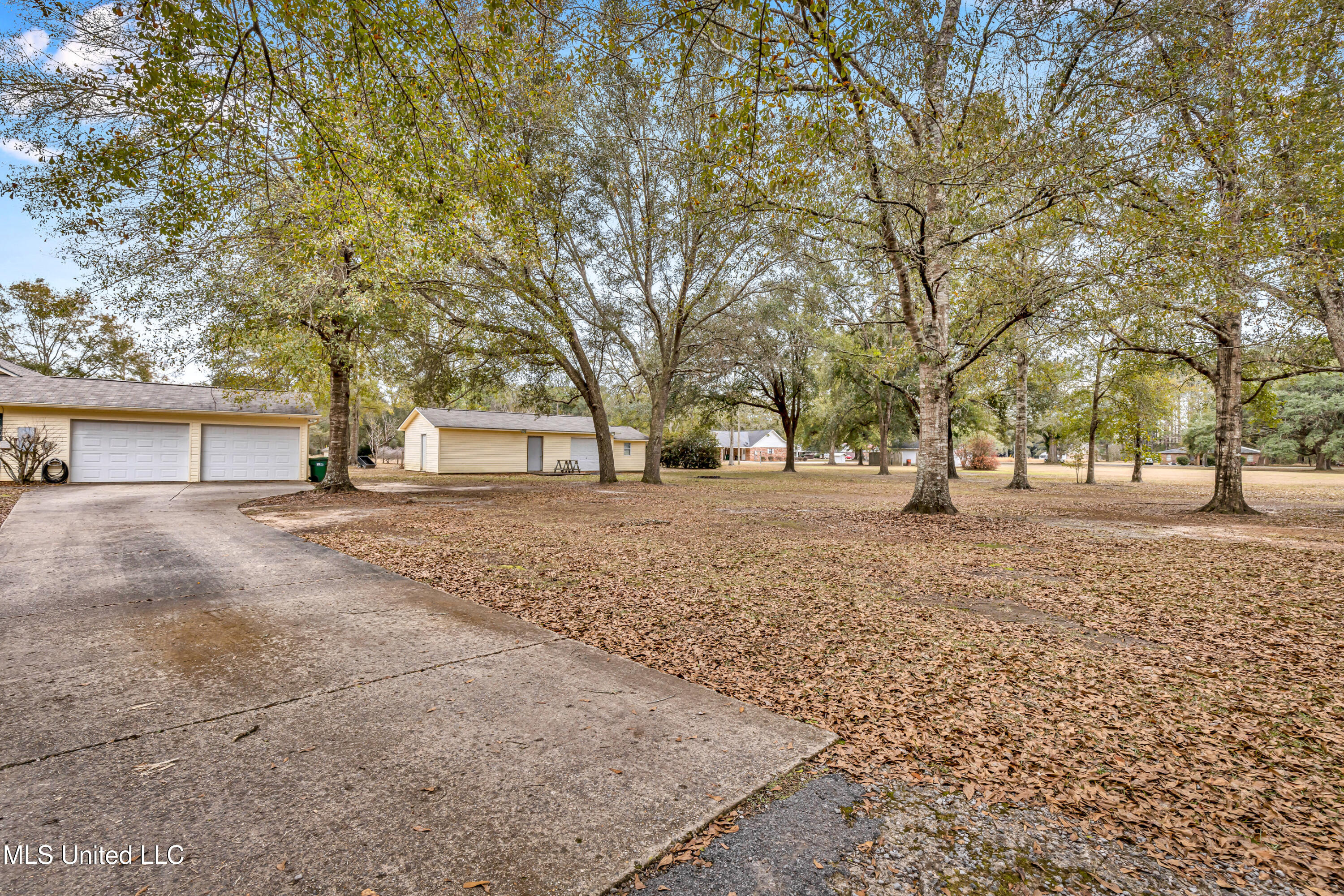 22215 Arrow Trail Trail, Moss Point, Mississippi image 12