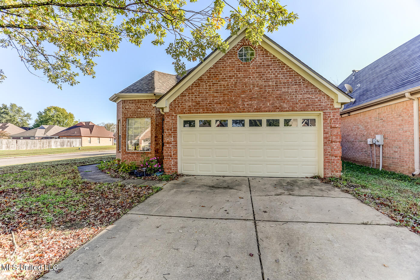 8310 Regal Bend Drive, Olive Branch, Mississippi image 3