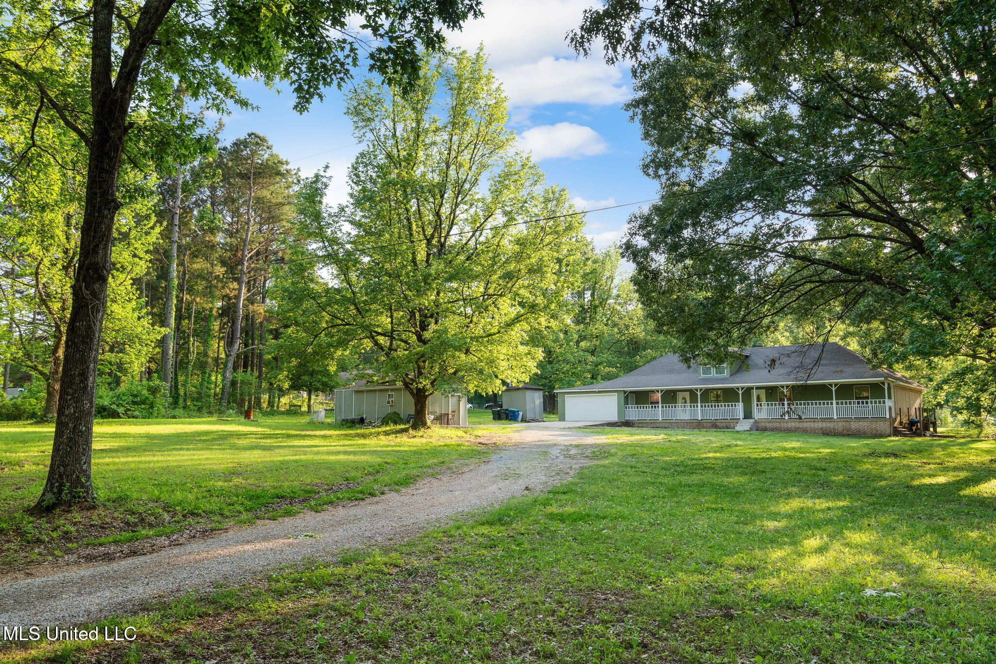 2015 Bubba Taylor Road, Byhalia, Mississippi image 4
