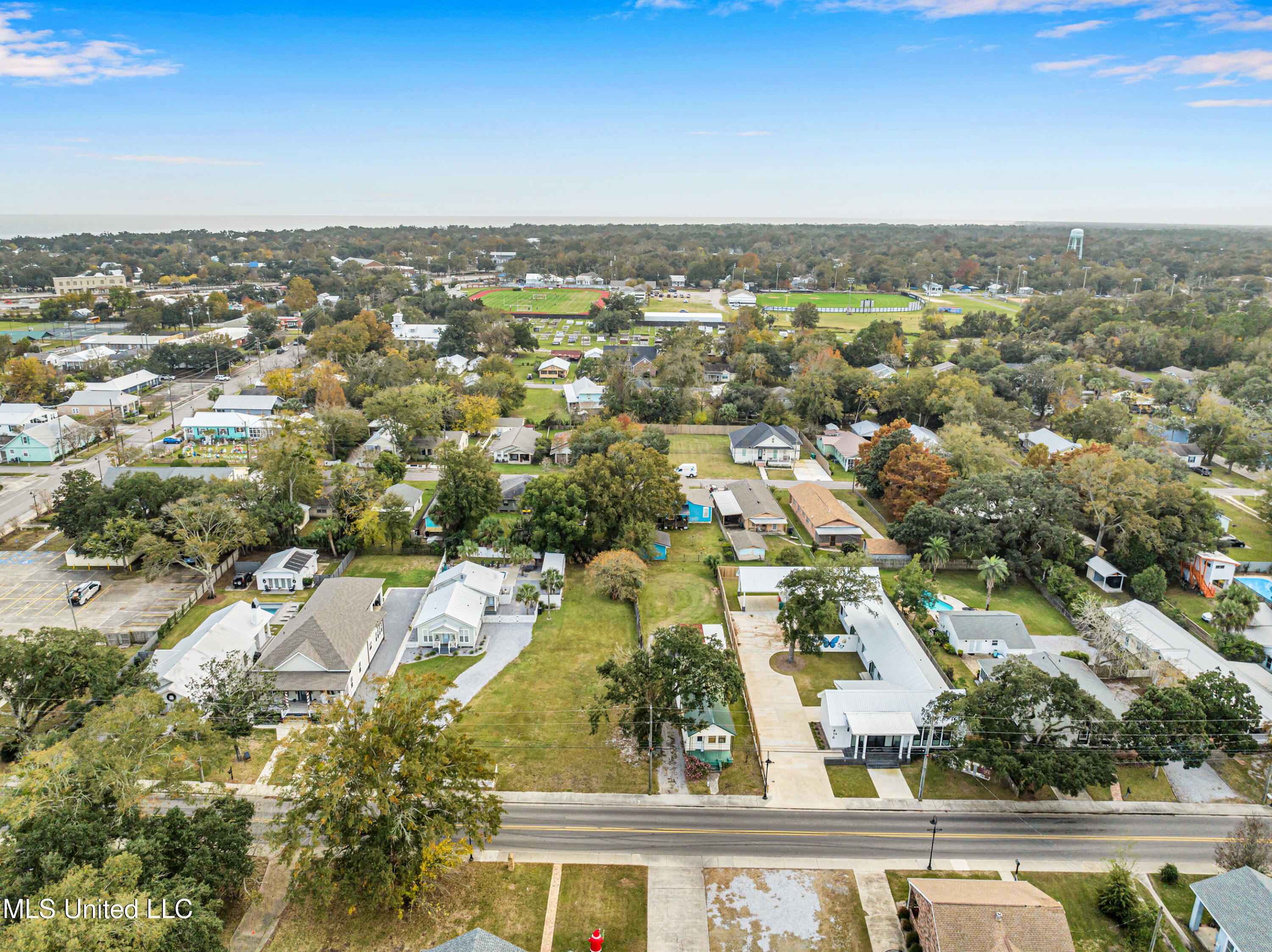 412 Main Street, Bay Saint Louis, Mississippi image 16