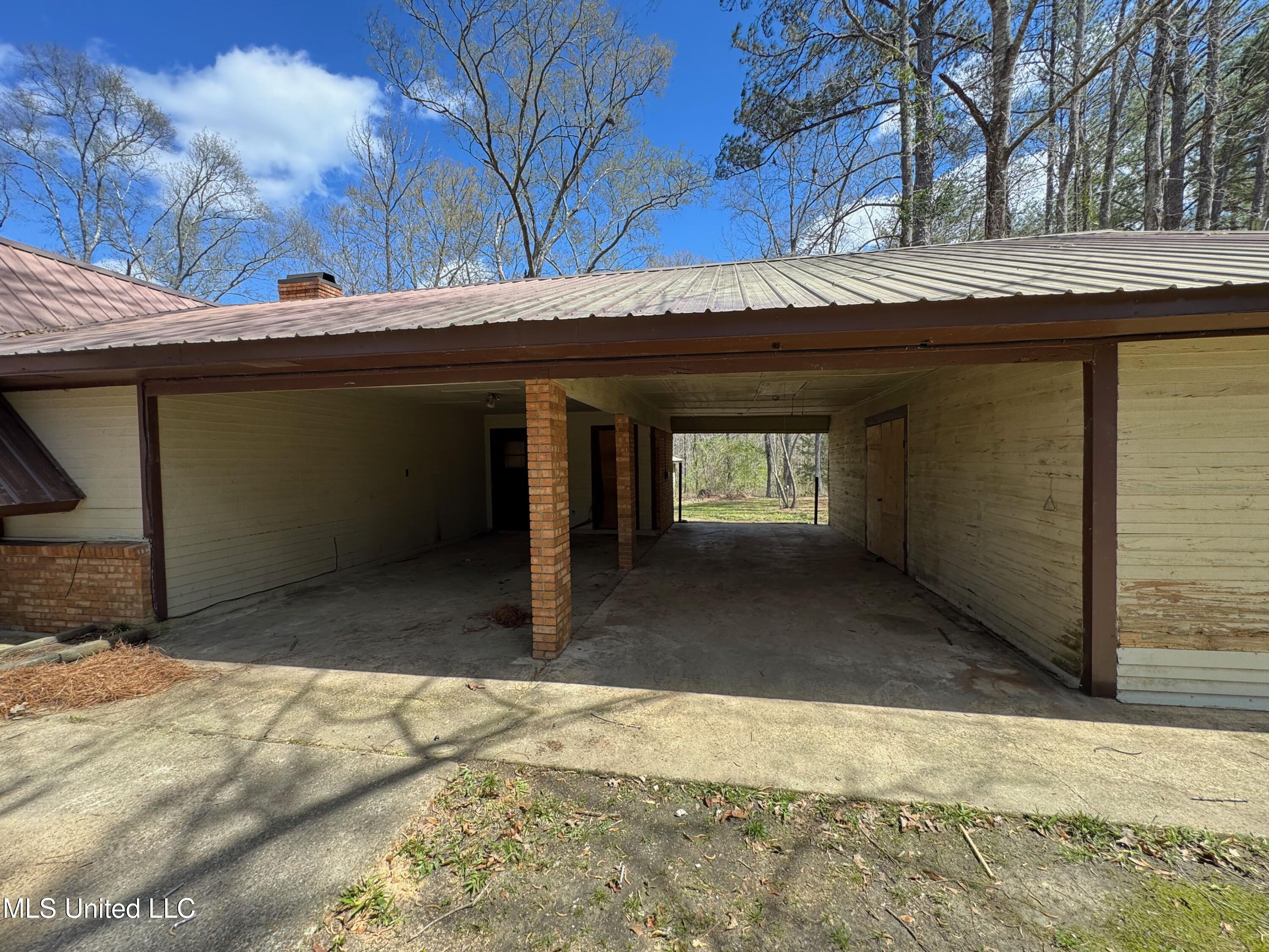 213 Hunters Lane, Brandon, Mississippi image 3