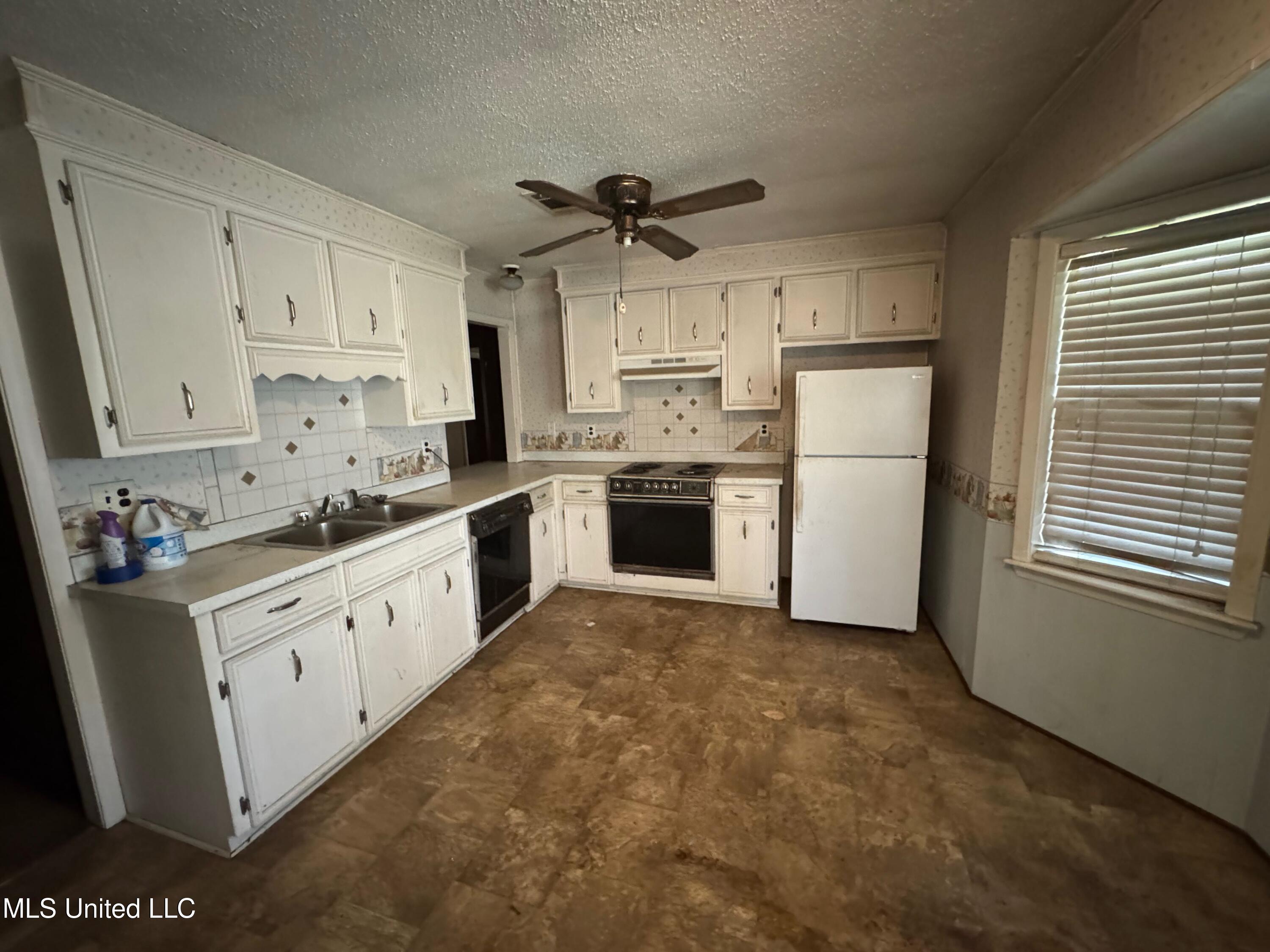 213 Hunters Lane, Brandon, Mississippi image 7