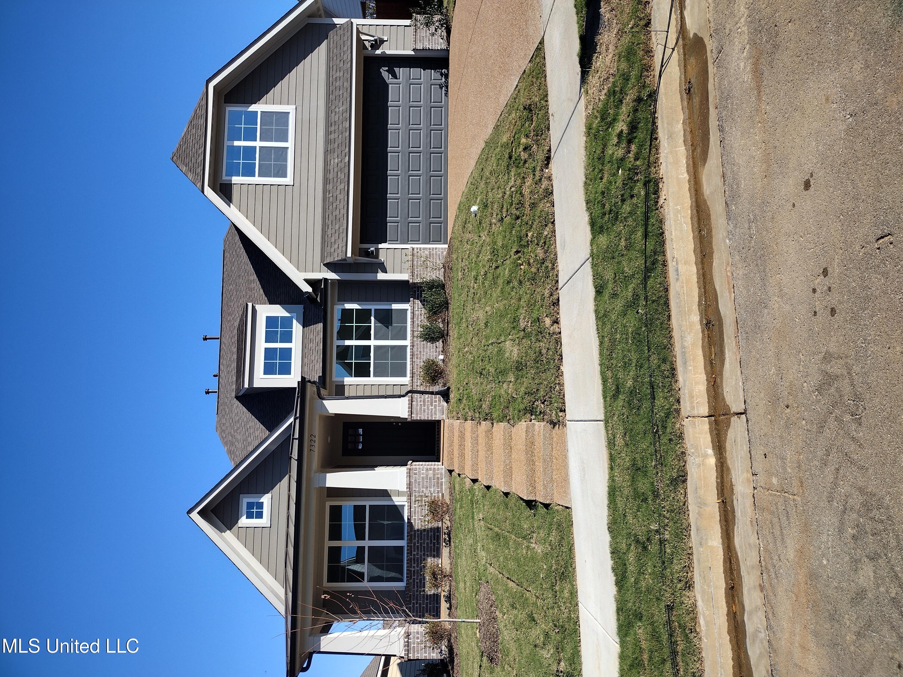 7168 Ravens Lane, Olive Branch, Mississippi image 1