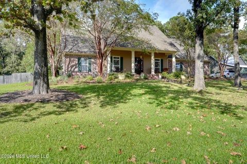 Homes For Sale - 691 Hoy Road<br/> Madison, MS 39110