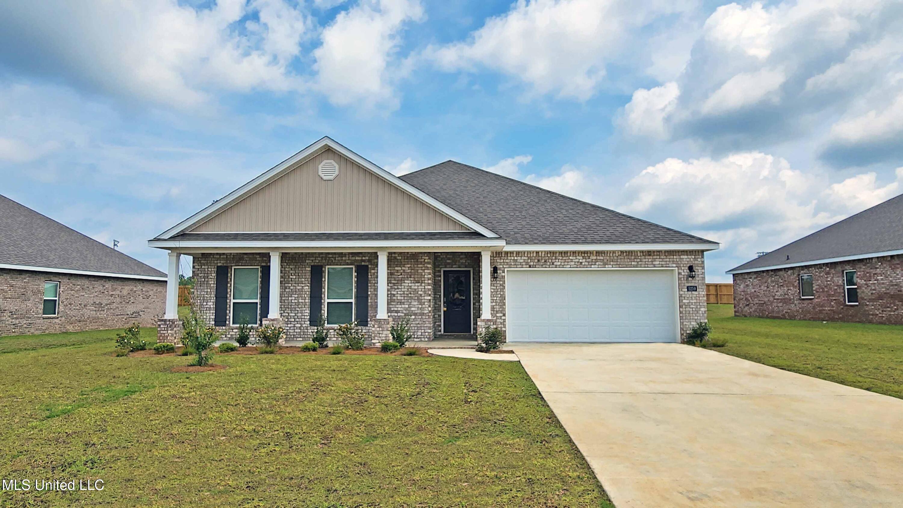 16050 Blue Ridge Drive, Gulfport, Mississippi image 1