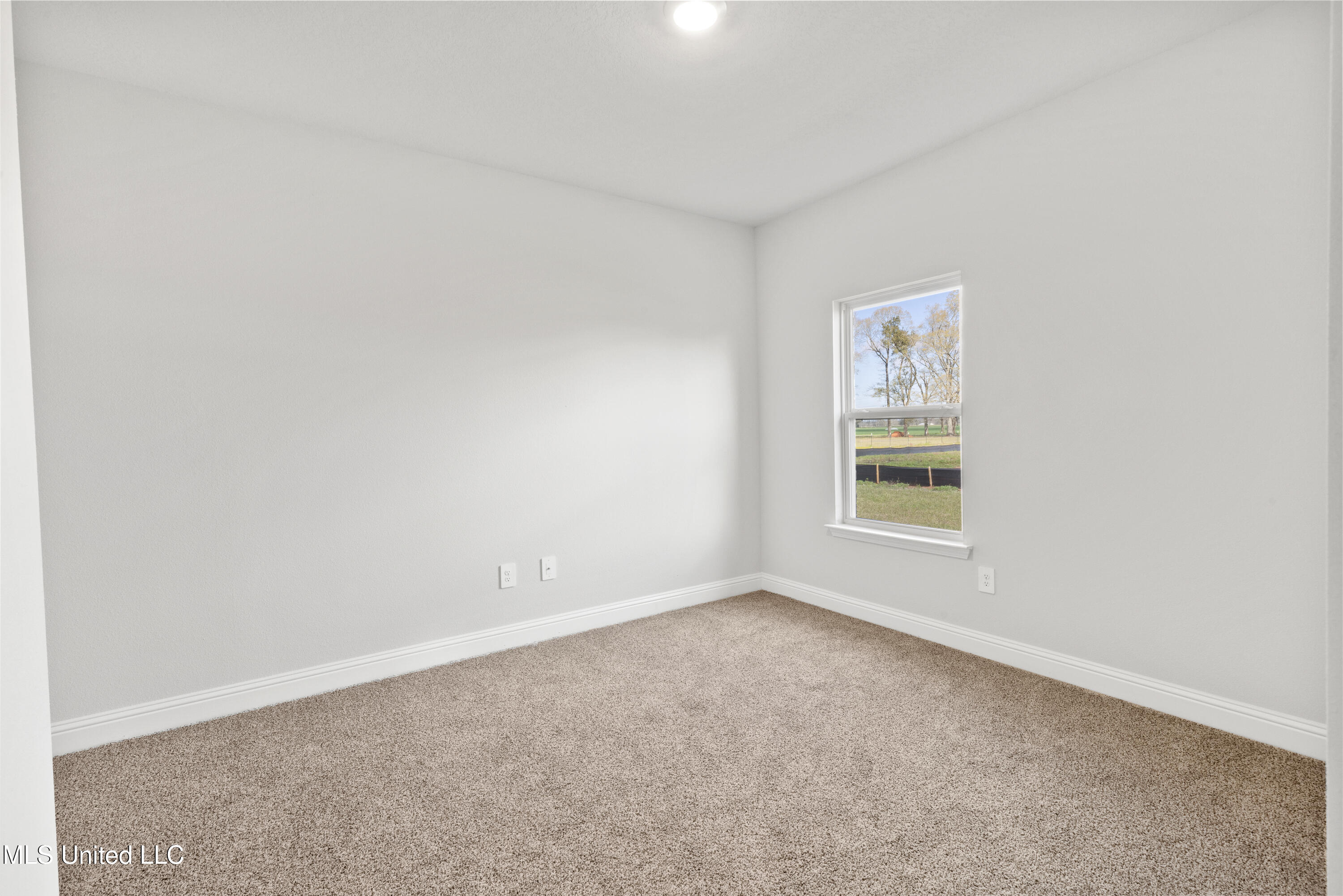 16050 Blue Ridge Drive, Gulfport, Mississippi image 23