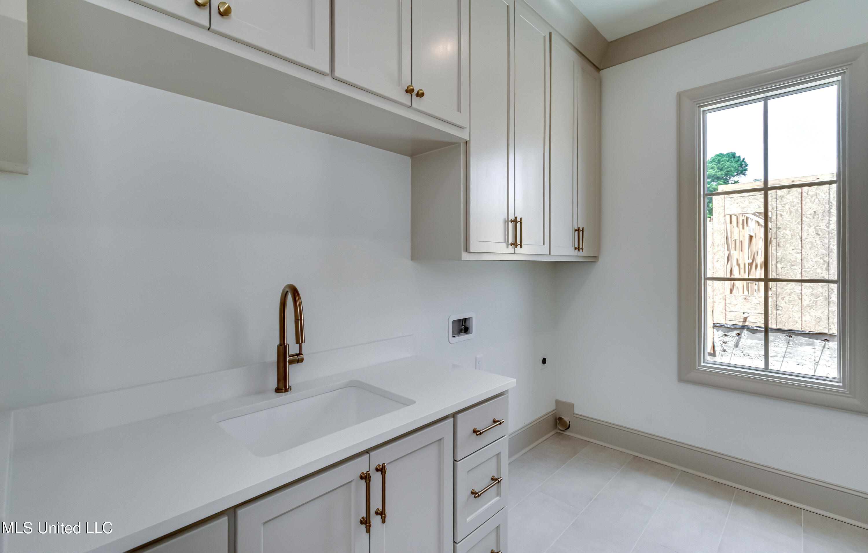 Madison, Mississippi 39110, United States, 3 Bedrooms Bedrooms, ,4 BathroomsBathrooms,Residential,Active,116976