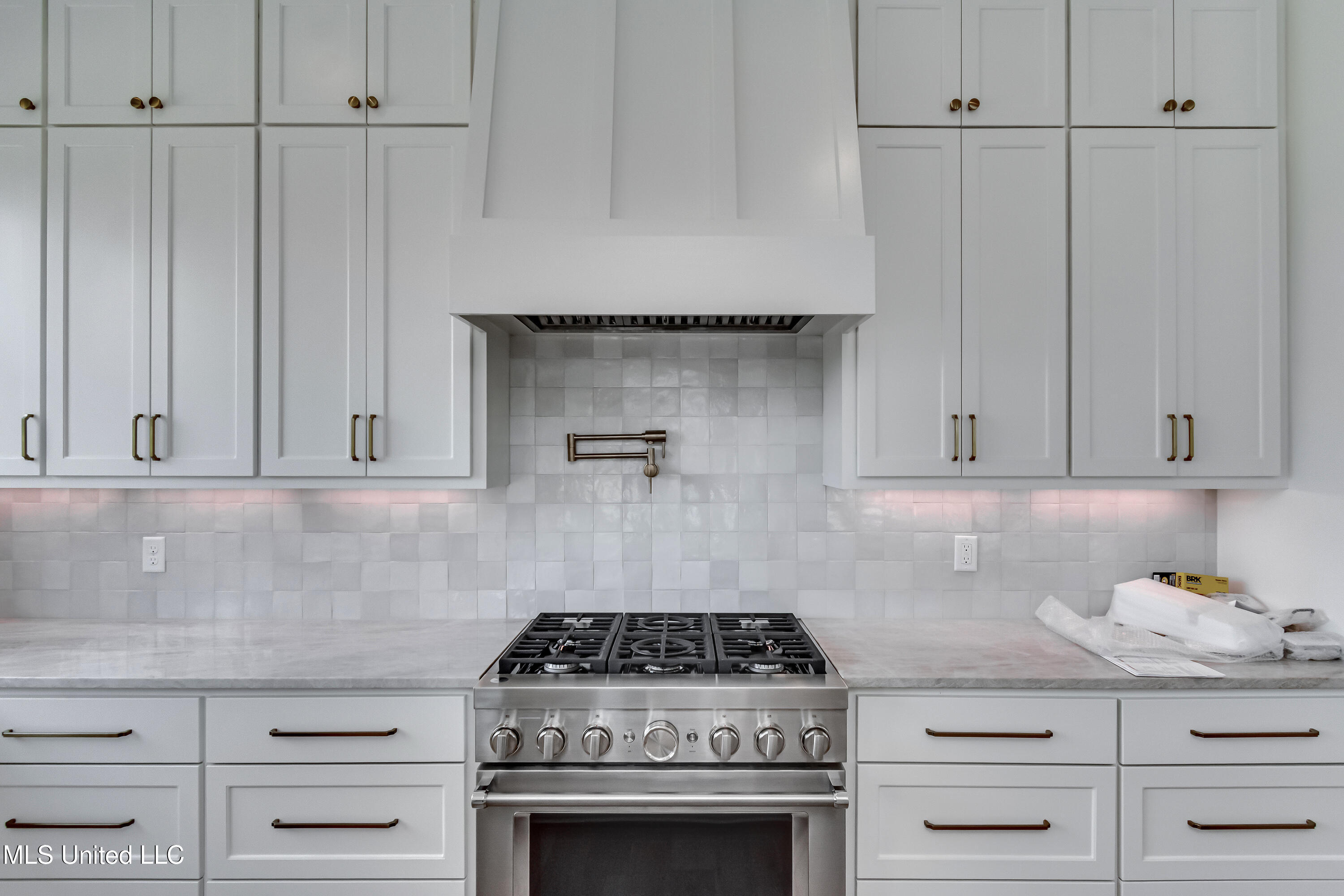 Madison, Mississippi 39110, United States, 3 Bedrooms Bedrooms, ,4 BathroomsBathrooms,Residential,Active,116976