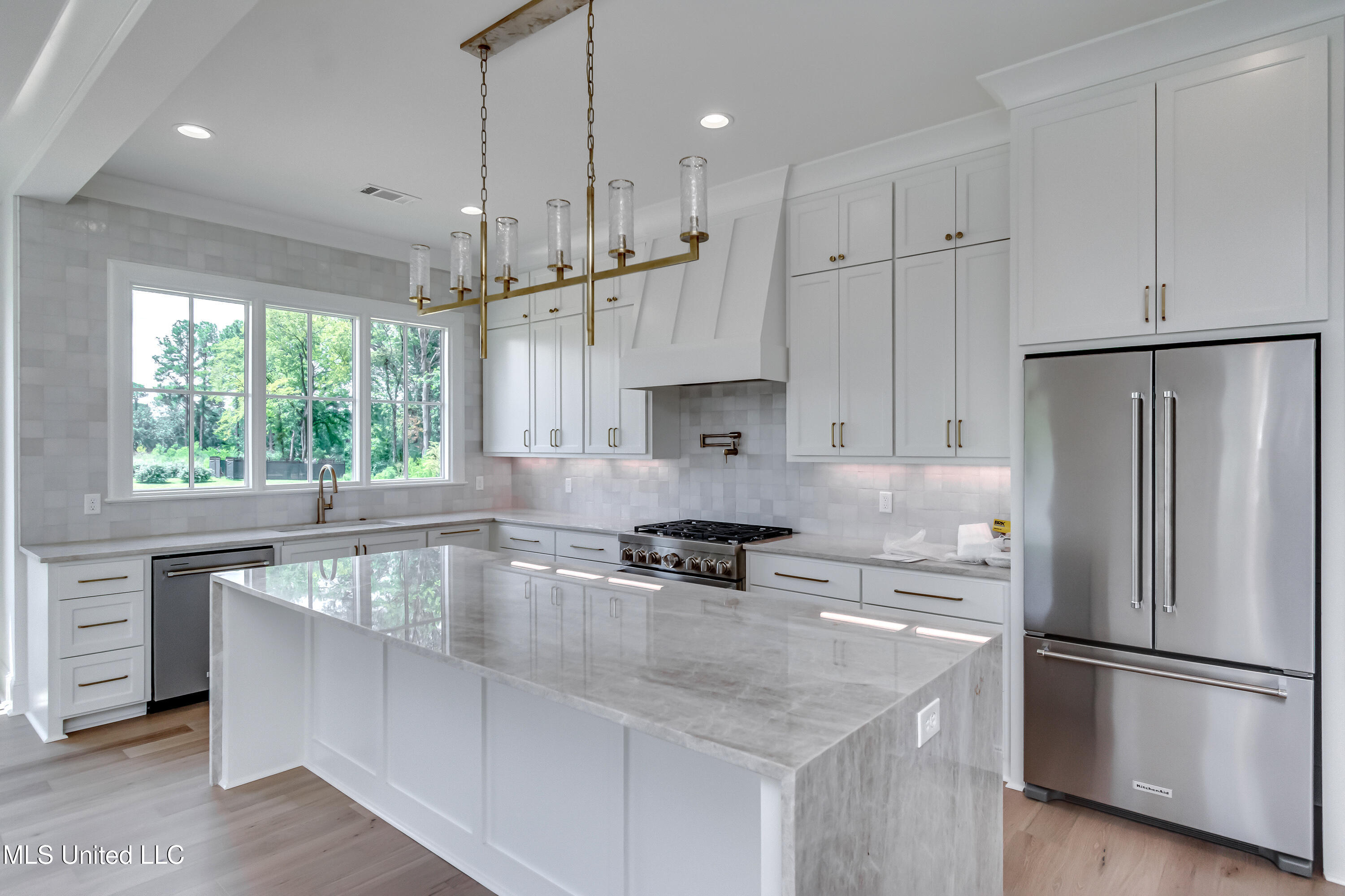 Madison, Mississippi 39110, United States, 3 Bedrooms Bedrooms, ,4 BathroomsBathrooms,Residential,Active,116976