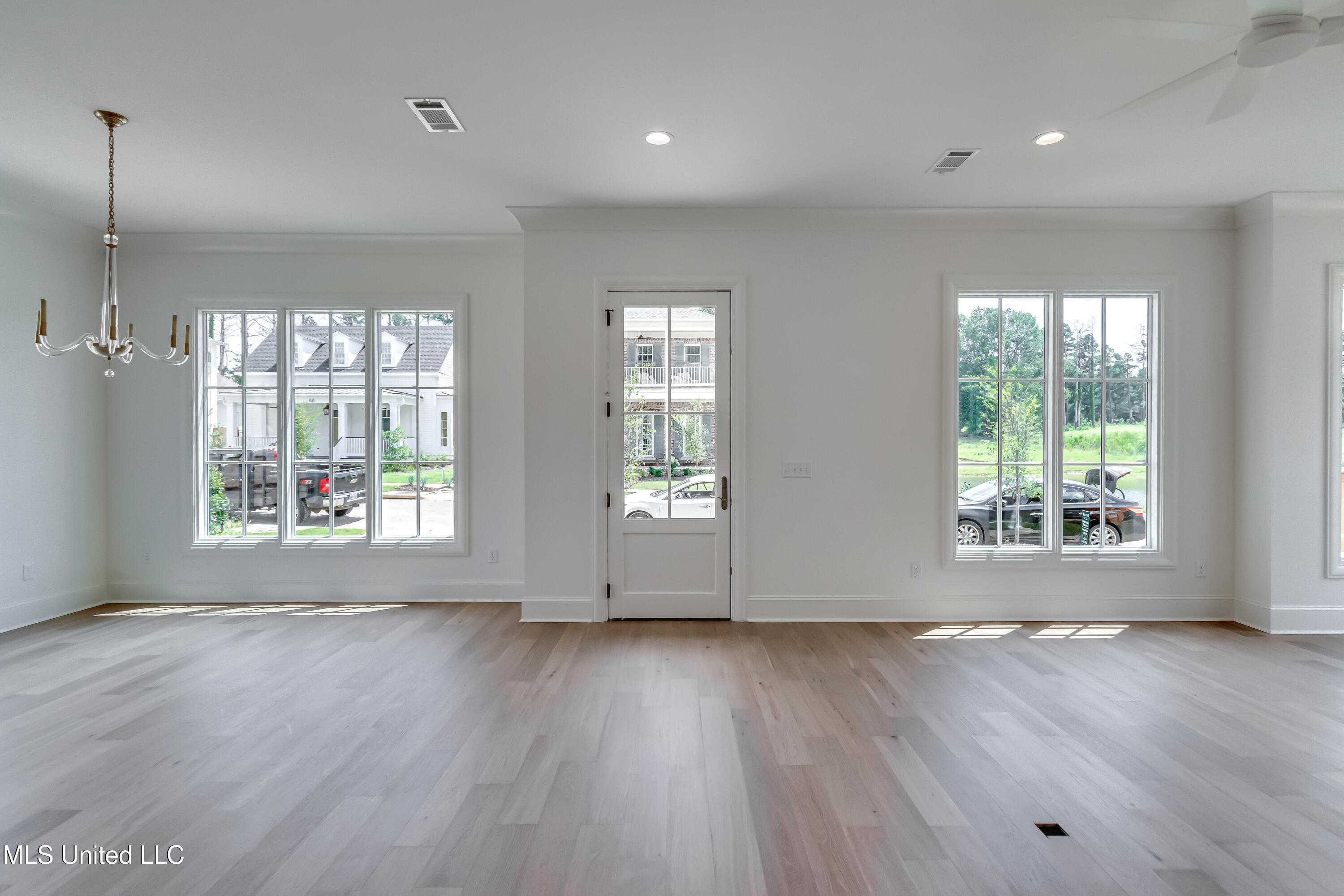 Madison, Mississippi 39110, United States, 3 Bedrooms Bedrooms, ,4 BathroomsBathrooms,Residential,Active,116976