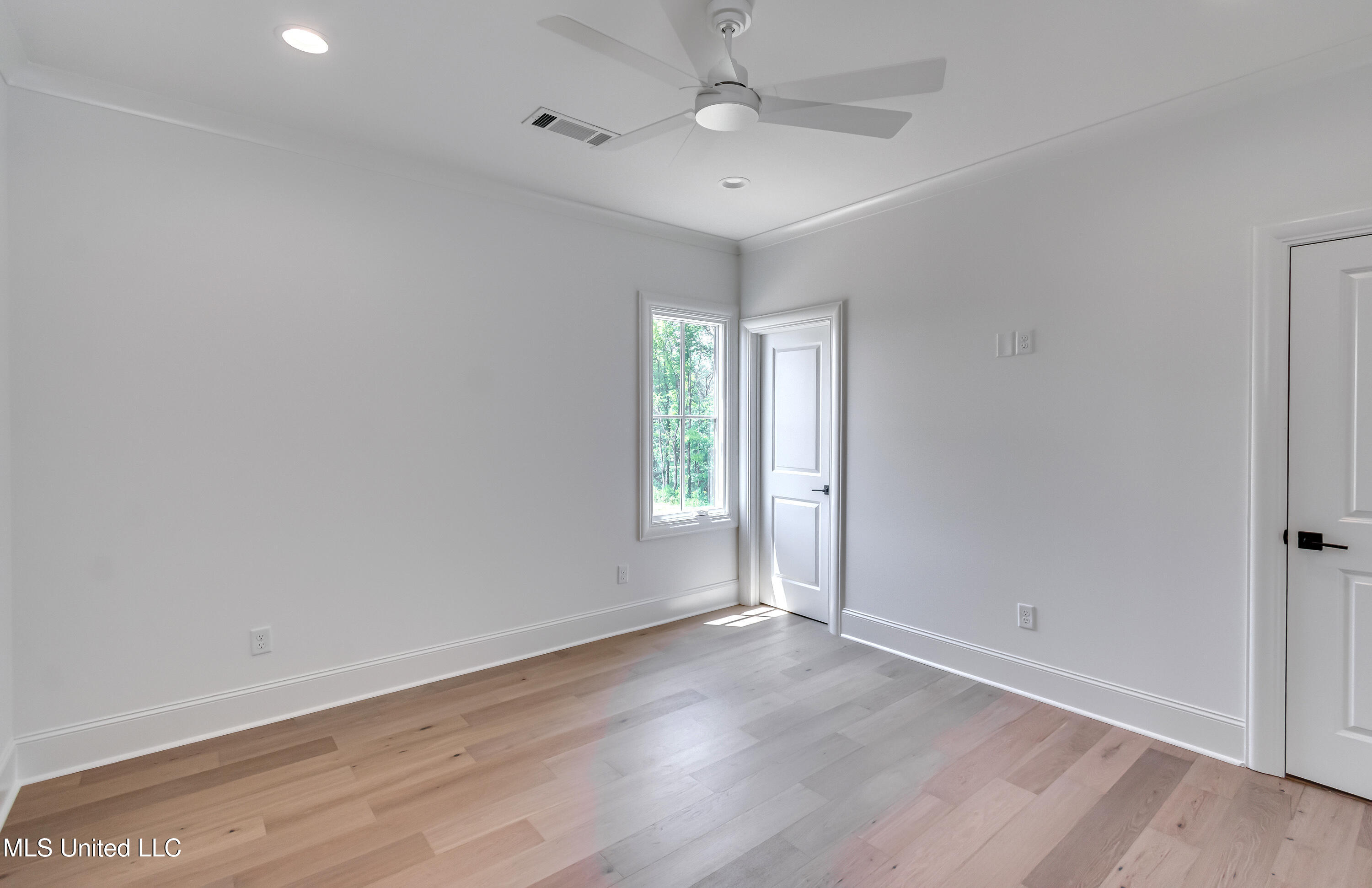 Madison, Mississippi 39110, United States, 3 Bedrooms Bedrooms, ,4 BathroomsBathrooms,Residential,Active,116976