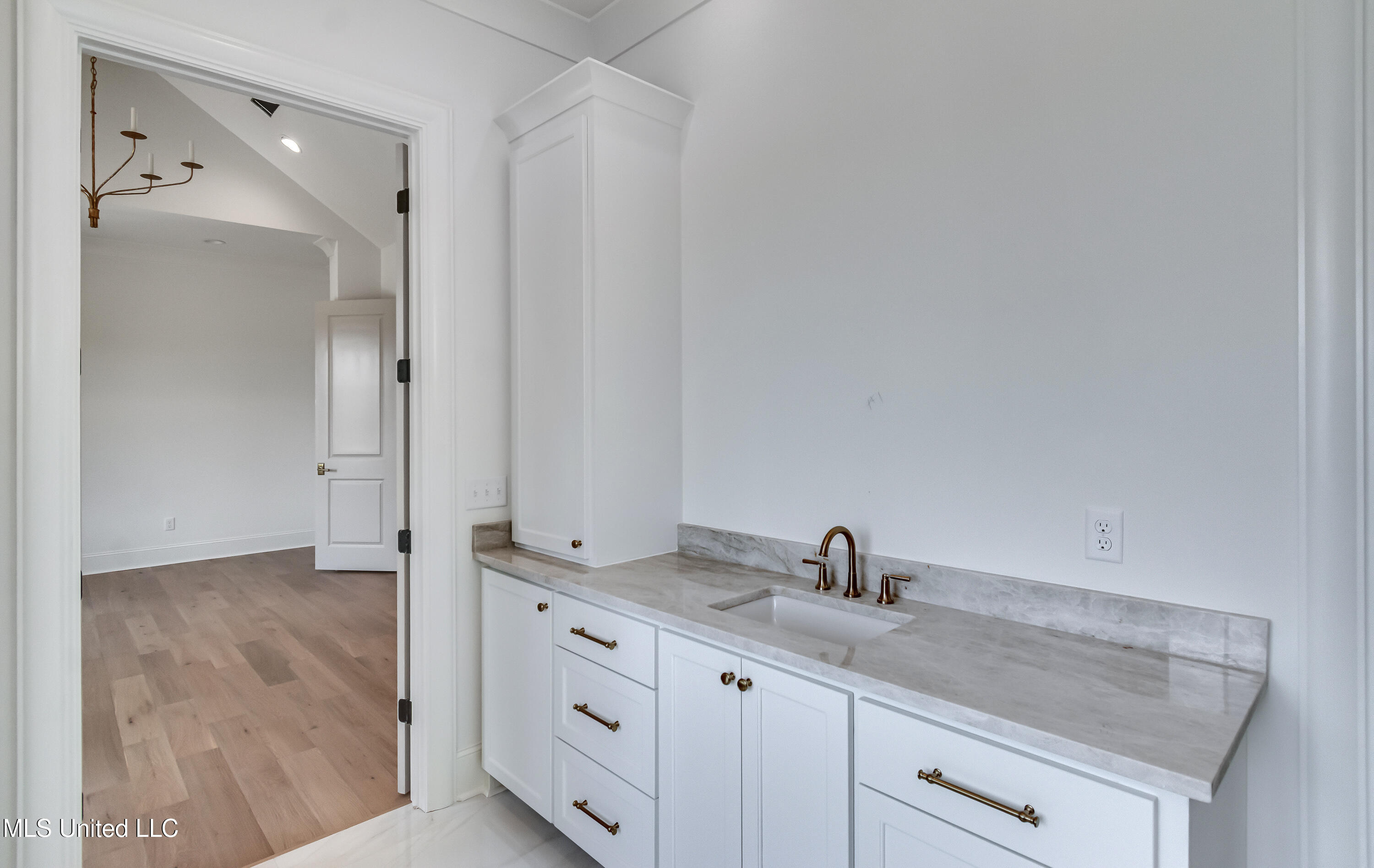 Madison, Mississippi 39110, United States, 3 Bedrooms Bedrooms, ,4 BathroomsBathrooms,Residential,Active,116976