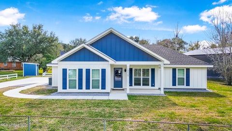 Homes For Sale - 18025 Bert Street<br/> Long Beach, MS 39560