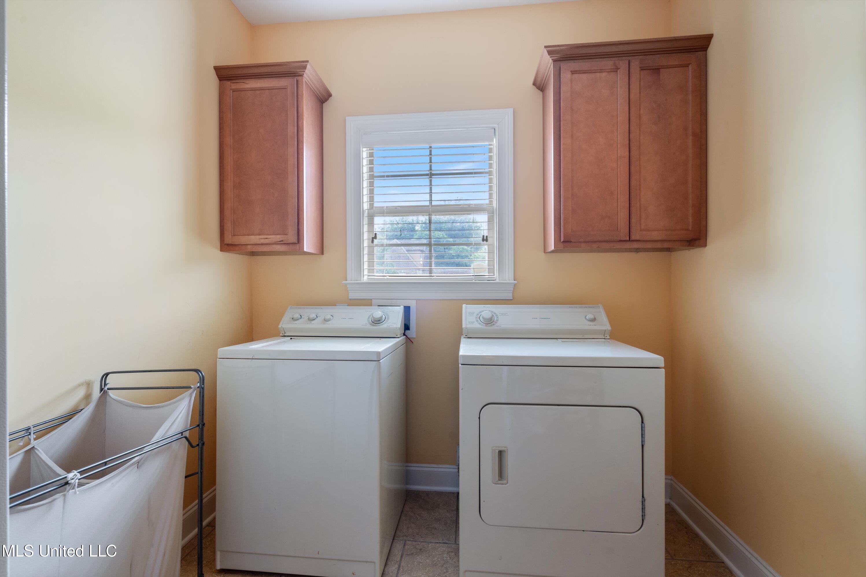 8061 Falcon Drive, Olive Branch, Mississippi image 33