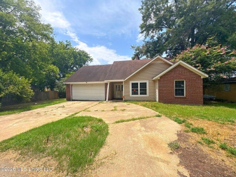 Homes For Sale - 911 Edwards Street<br/> Leland, MS 38756