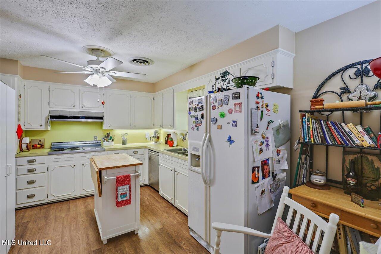 727 Laney Drive, Clinton, Mississippi image 15