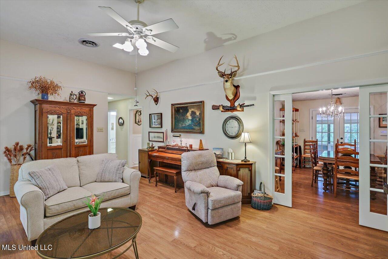 727 Laney Drive, Clinton, Mississippi image 12
