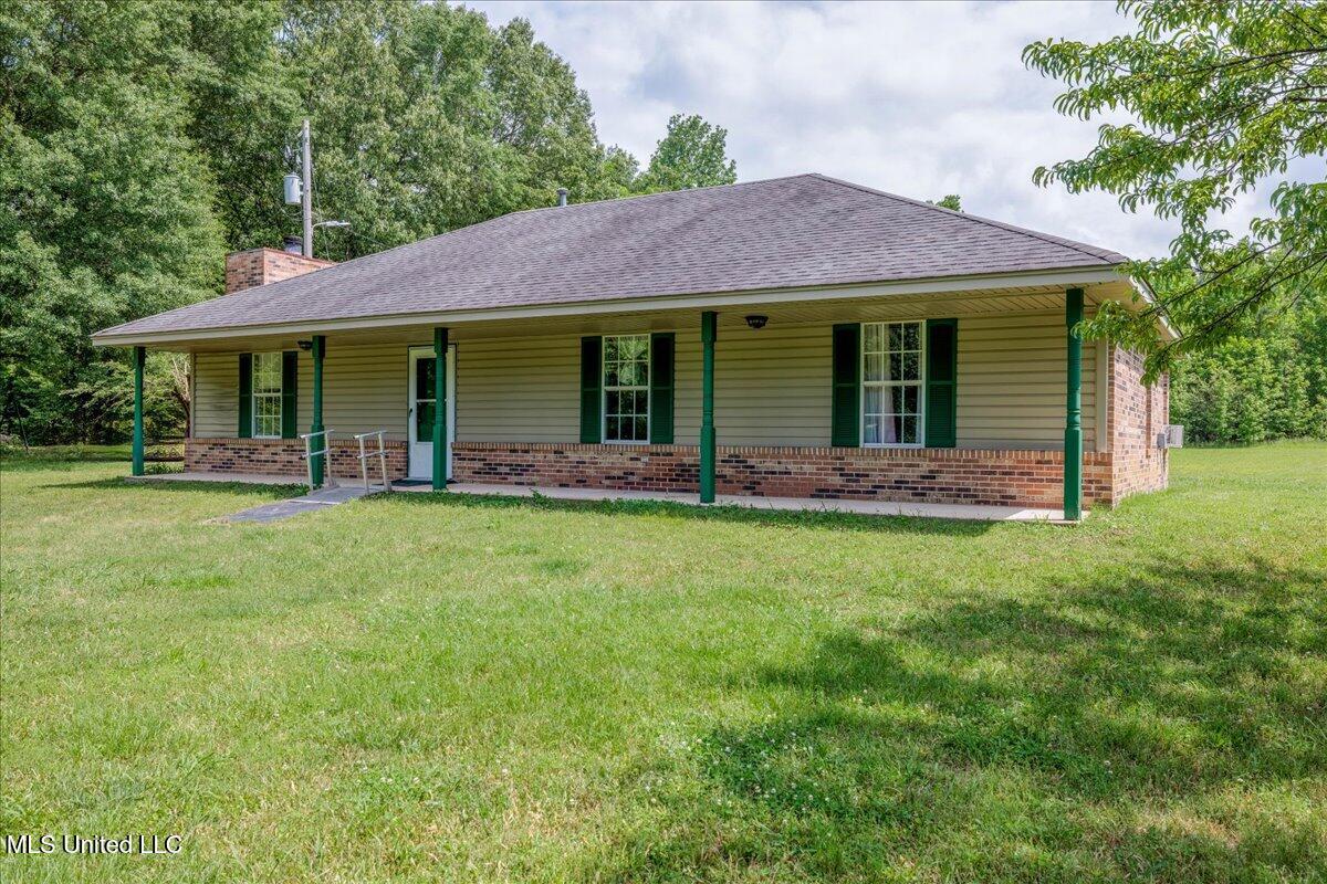 1358 David Road, Coldwater, Mississippi image 1