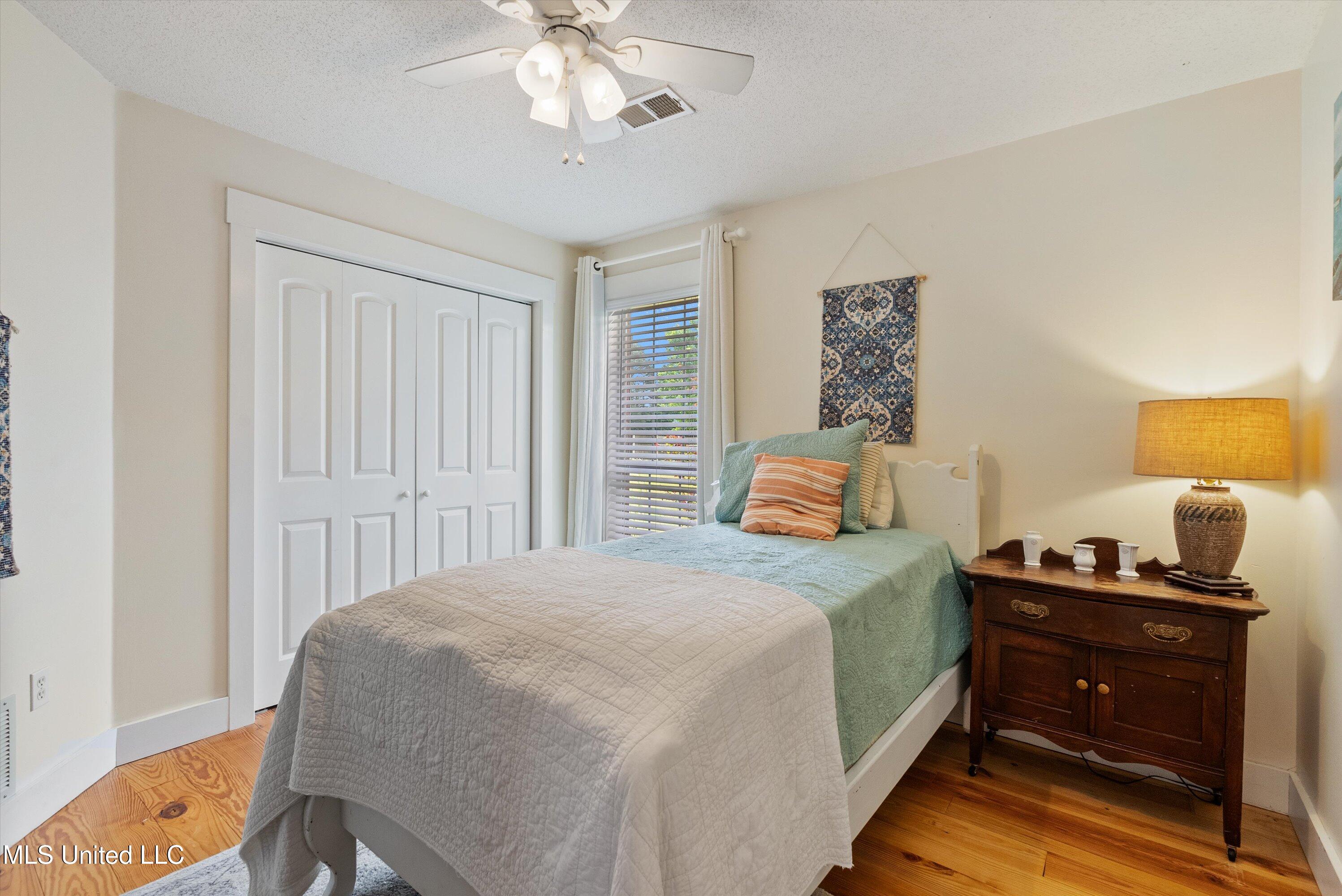 3835 W Commerce Street, Hernando, Mississippi image 34