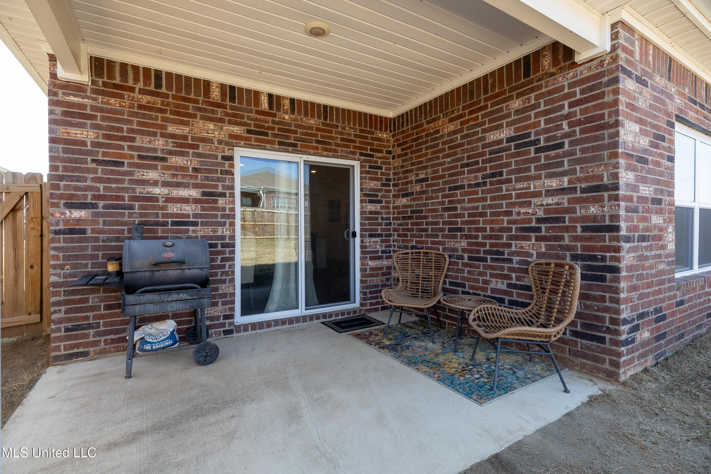 8814 Ruth Ann Cove, Southaven, Mississippi image 31